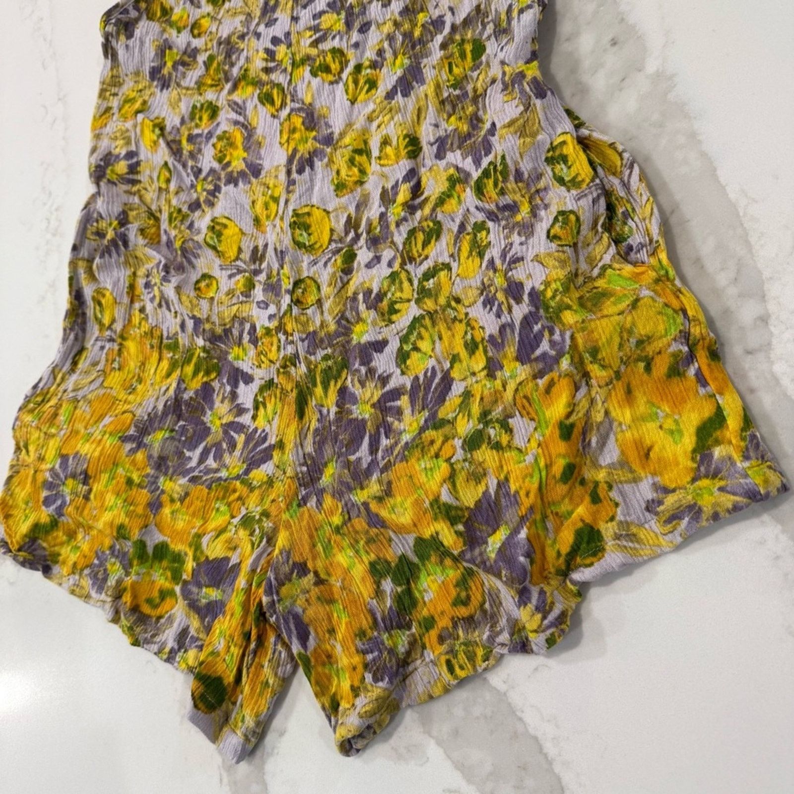 Free People Free People One Floral V-Neck Romper Womens Small Size 28" / US 6 / IT 42 - 3 Thumbnail