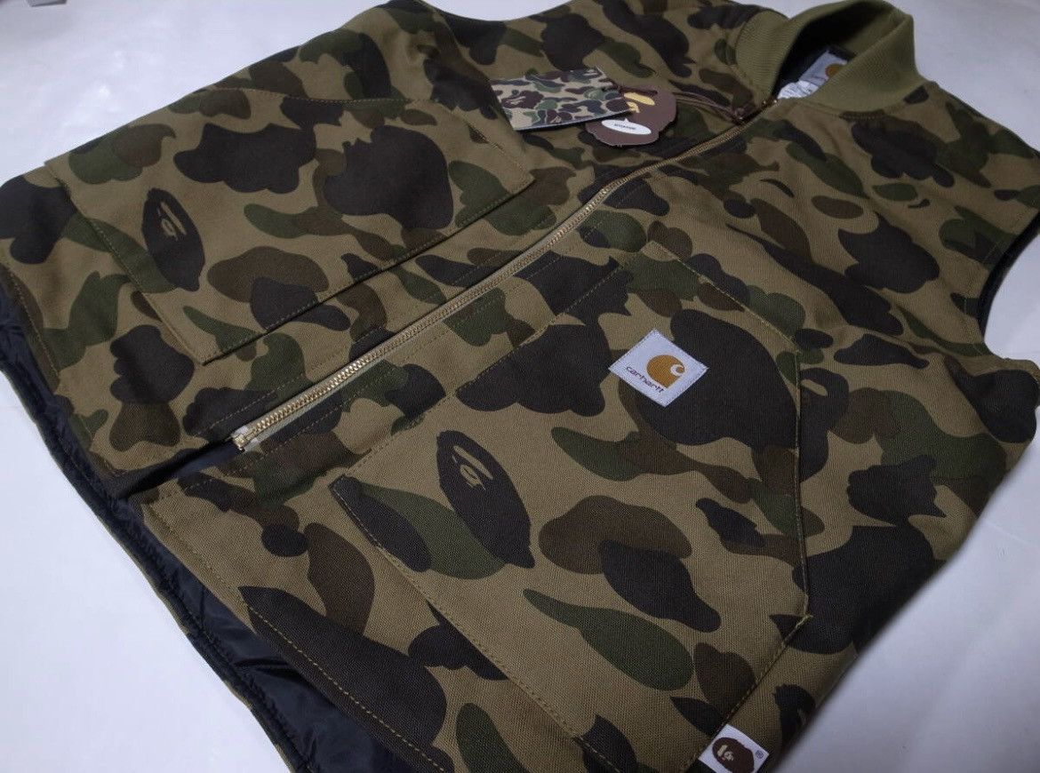 Bape VERY RARE OG 2006 A BATHING APE X CARHARTT GREEN CAMO VEST Size US M / EU 48-50 / 2 - 3 Thumbnail