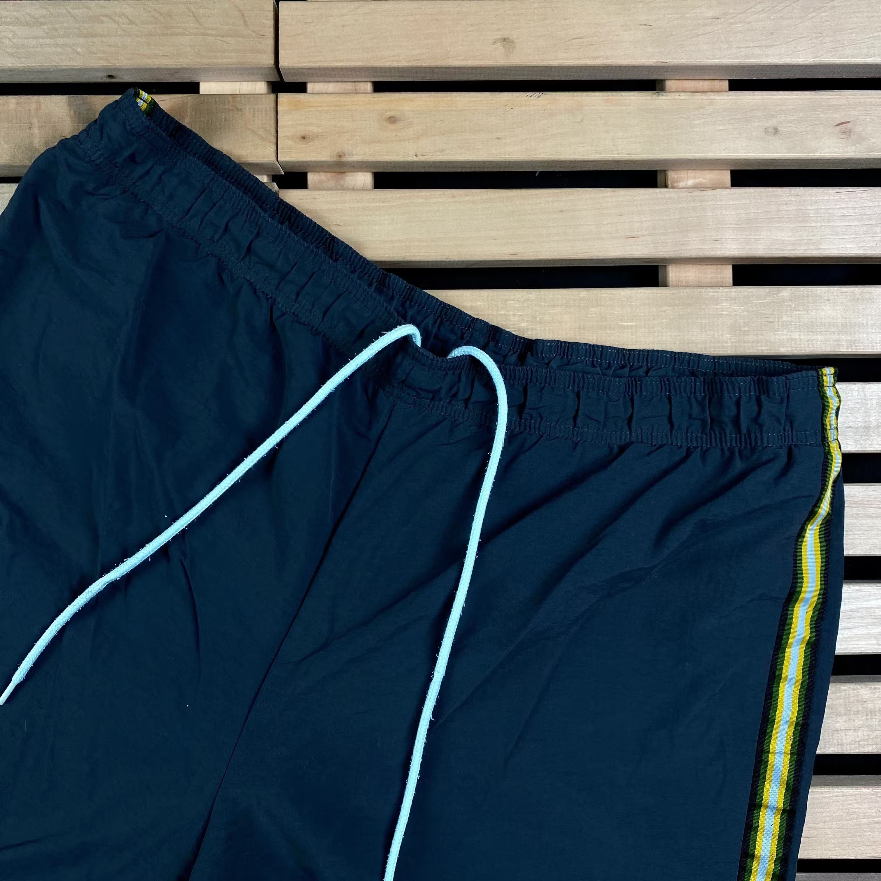 Nike × Vintage Mens Shorts Nike Vintage Size XL Size US 36 / EU 52 - 2 Thumbnail