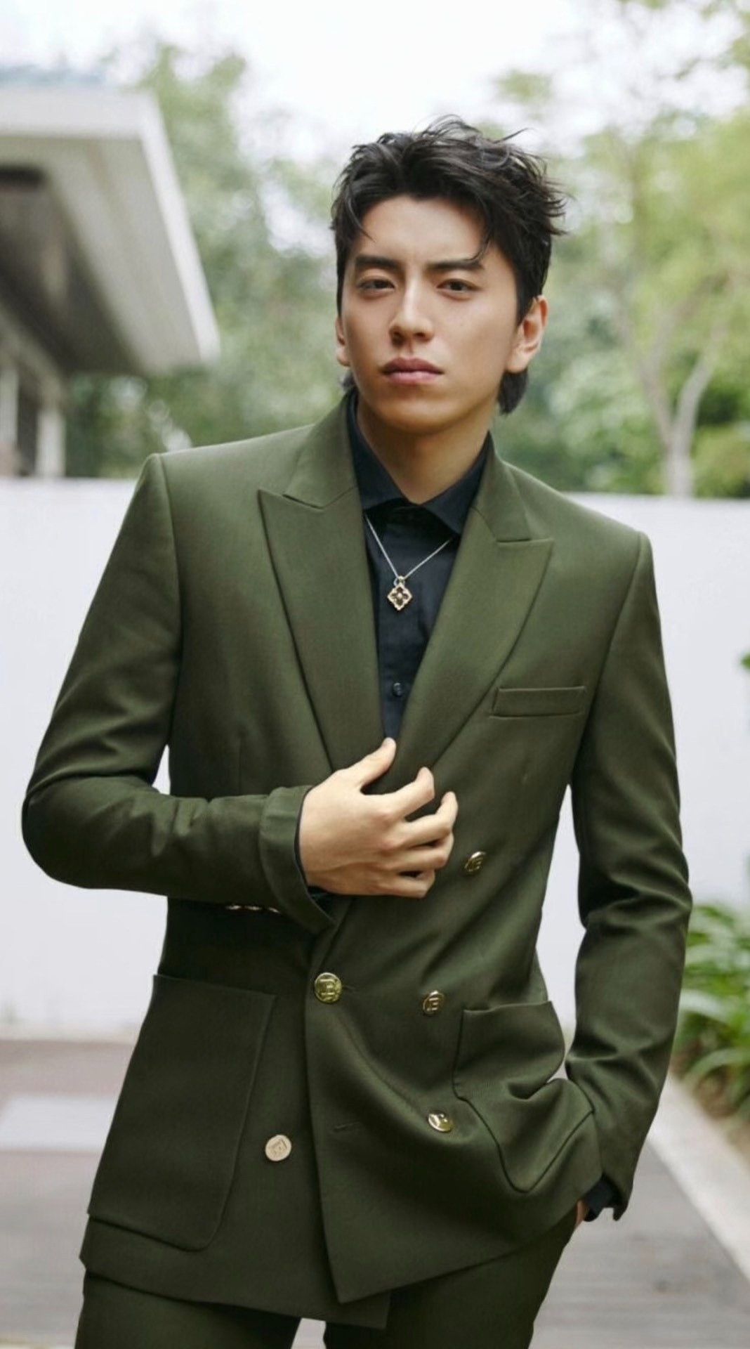 Balmain Balmain Olive Green Double-Breasted Blazer 46 Size US S / EU 44-46 / 1 - 1 Thumbnail