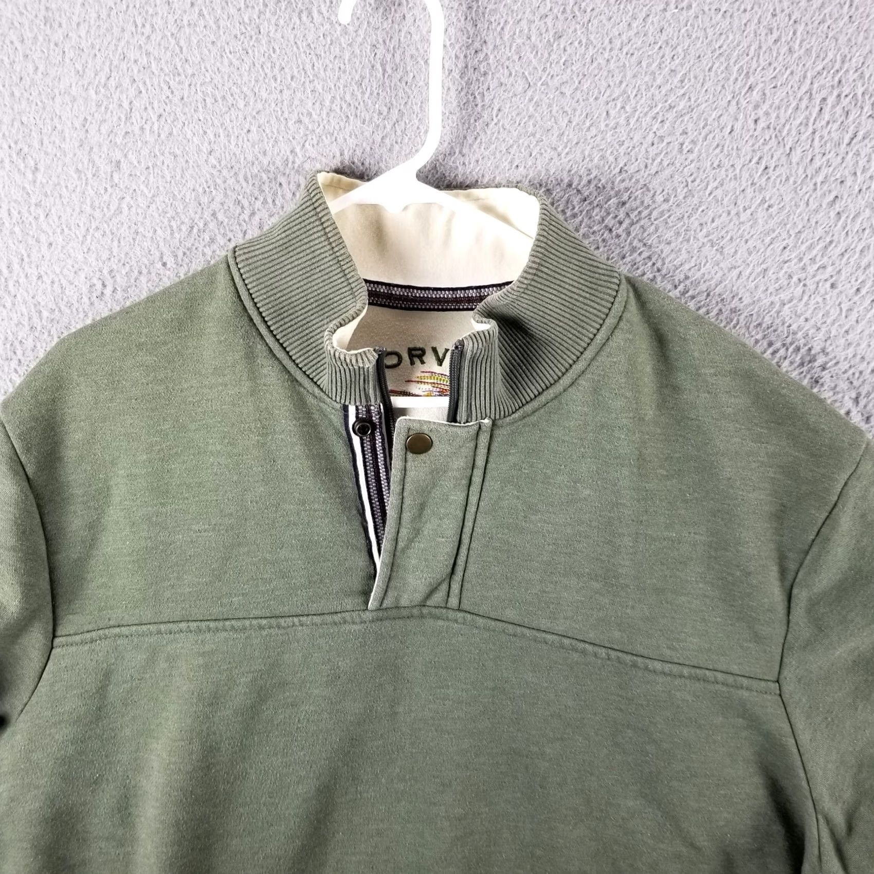 Orvis Orvis Sweater Jacket XL Green Embroidered Fly Fishing Outdoor Mens Flaw - Hole on sleeve seam Size US XL / EU 56 / 4 - 2 Thumbnail