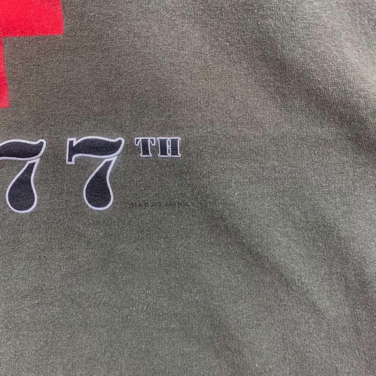 Other Vintage M.A.S.H TV SERIES Mobile Army Surgical Cross Tee Size US L / EU 52-54 / 3 - 6 Thumbnail