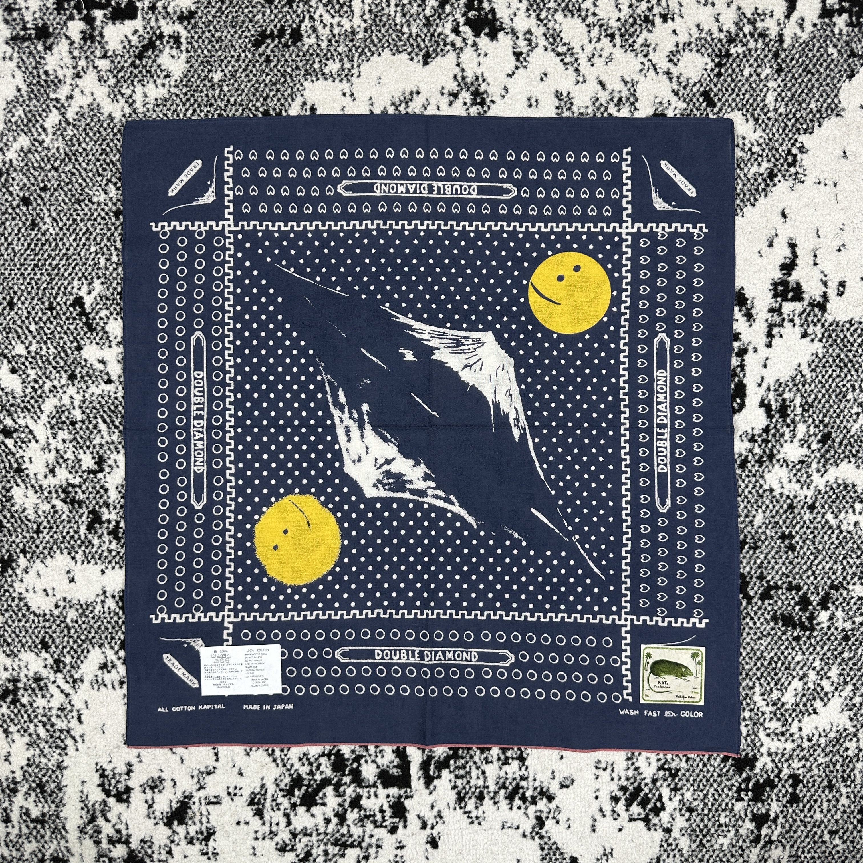 Kapital Kountry KAPITAL MOUNTAIN FUJI SMILEY BANDANA Size ONE SIZE - 1 Thumbnail