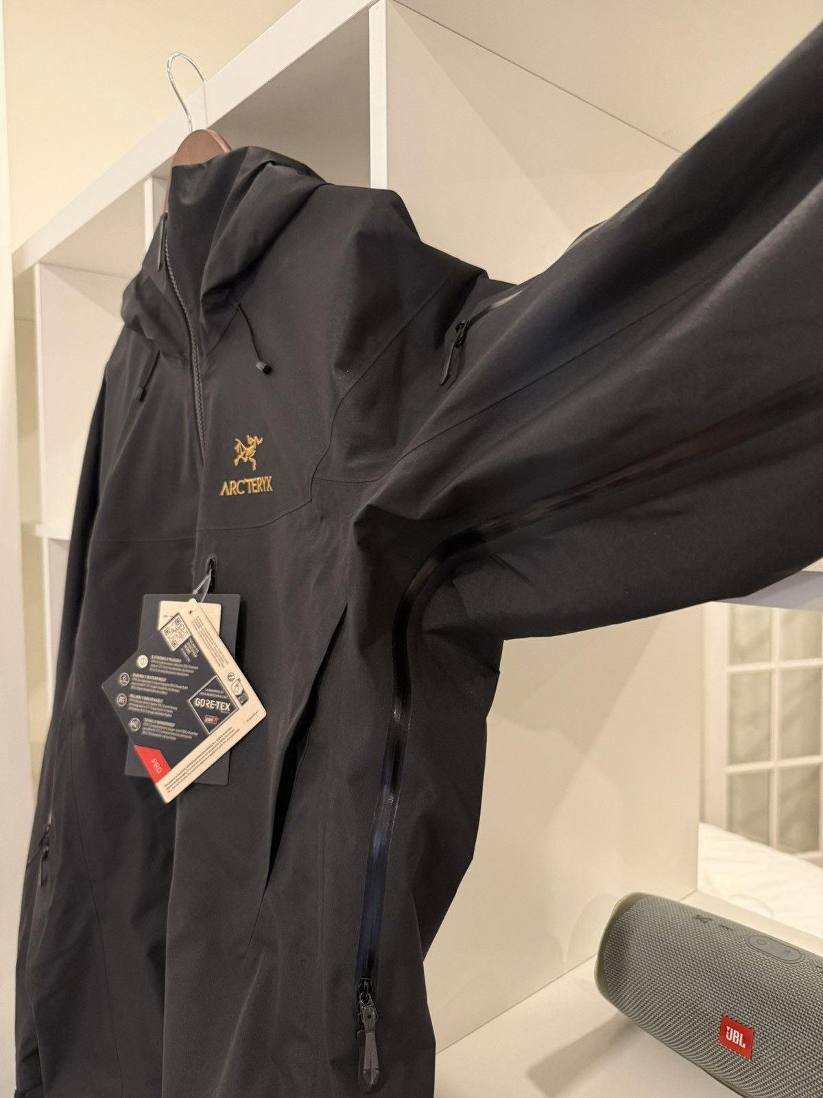 Arc'teryx BNWT Arc’teryx Alpha SV Jacket Size US L / EU 52-54 / 3 - 3 Thumbnail