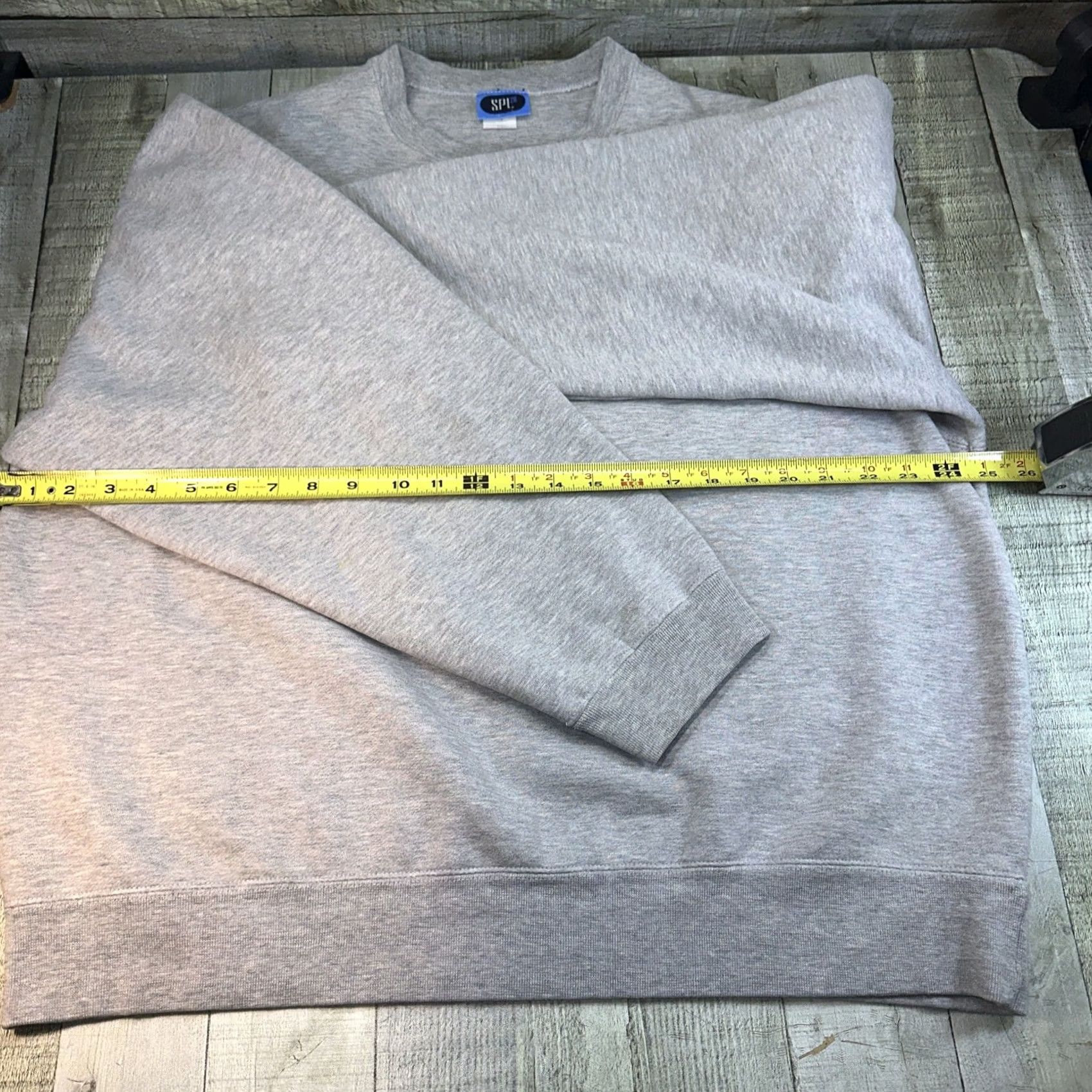 Nike VINTAGE Nike Sweatshirt 90s Embroidered Swoosh On Spl 28 Tag Men XL Gray Pullover Size US XL / EU 56 / 4 - 5 Thumbnail