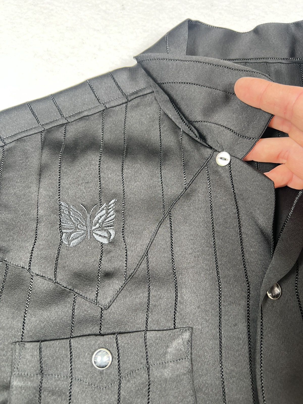 Needles Needles Cowboy ONE-UP Black Western Pearl Button Butterfly Size US XS / EU 42 / 0 - 5 Thumbnail