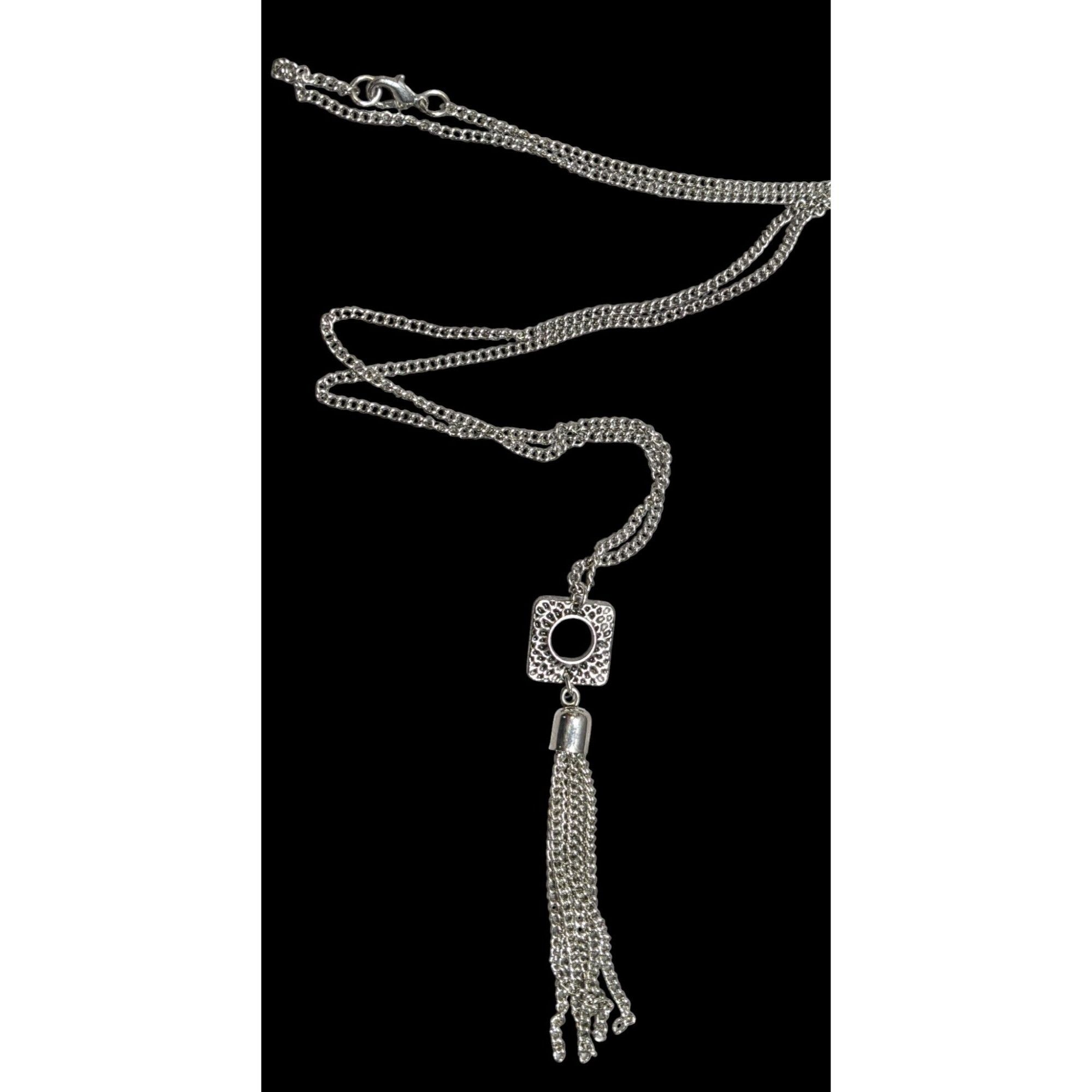 Other Geometric Brustalist Hammered Silver Tone Tassel Necklace Size ONE SIZE - 1 Thumbnail