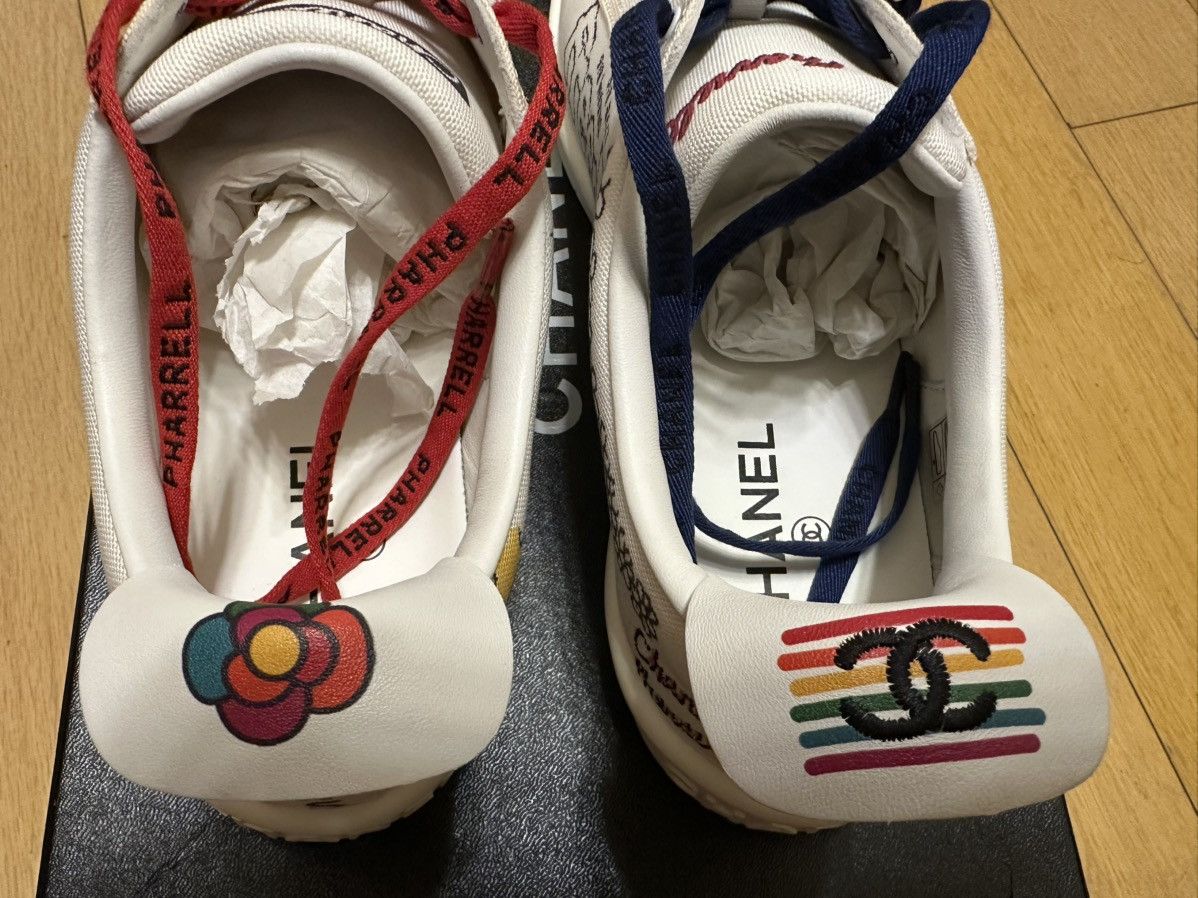 Chanel Pharrell x Chanel Graphic Canvas Sneakers Size US 9.5 / EU 42-43 - 4 Thumbnail