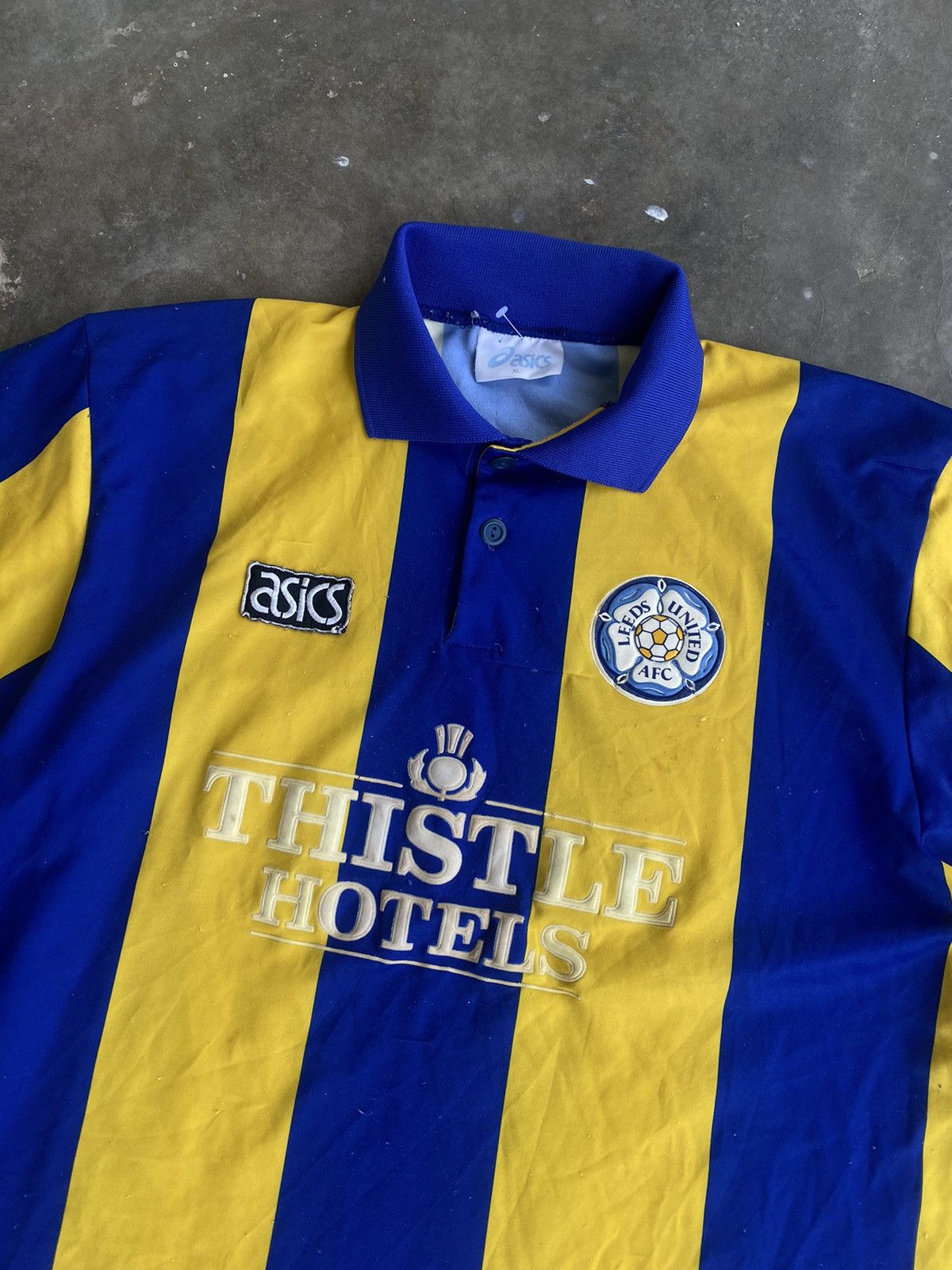 Asics Rare Vintage 90’s LEEDS UNITED JERSEY Size US XL / EU 56 / 4 - 2 Thumbnail