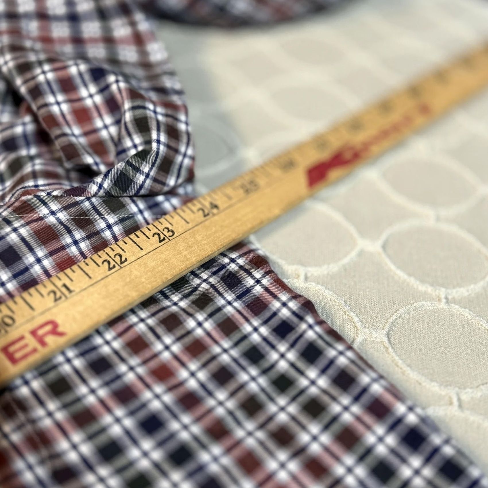 Ralph Lauren VINTAGE? No. Lauren Ralph Lauren Shirt Mens Large Plaid Button Down Long Sleeve Stretch Size US M / EU 48-50 / 2 - 6 Thumbnail