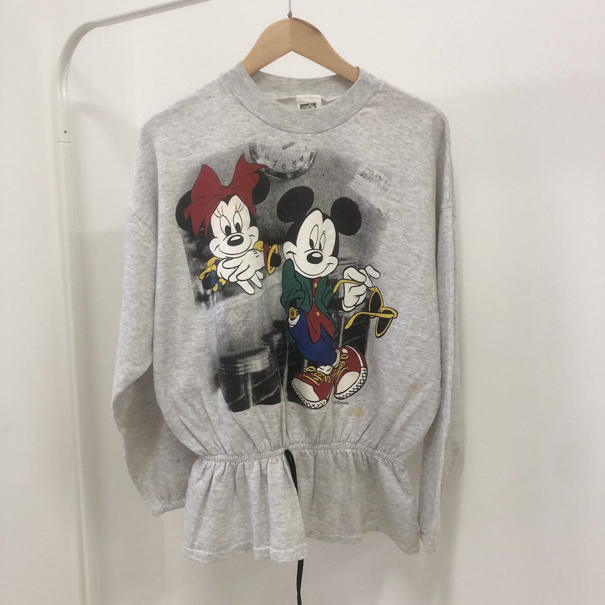 Vintage Vintage Mickey & Minnie Sweatshirt Size L / US 10 / IT 46 - 1 Thumbnail