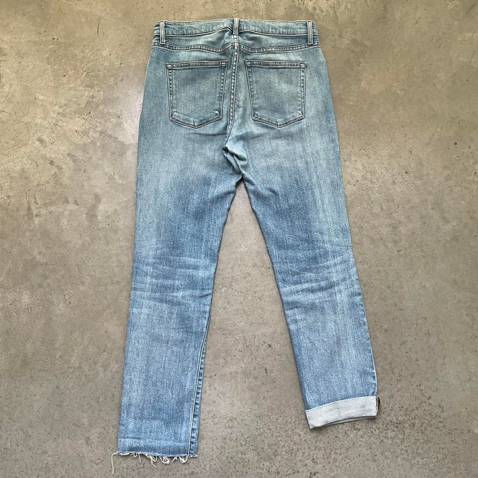 J Brand J Brand Medium Washed Distressed Jeans Size US 32 / EU 48 - 2 Thumbnail