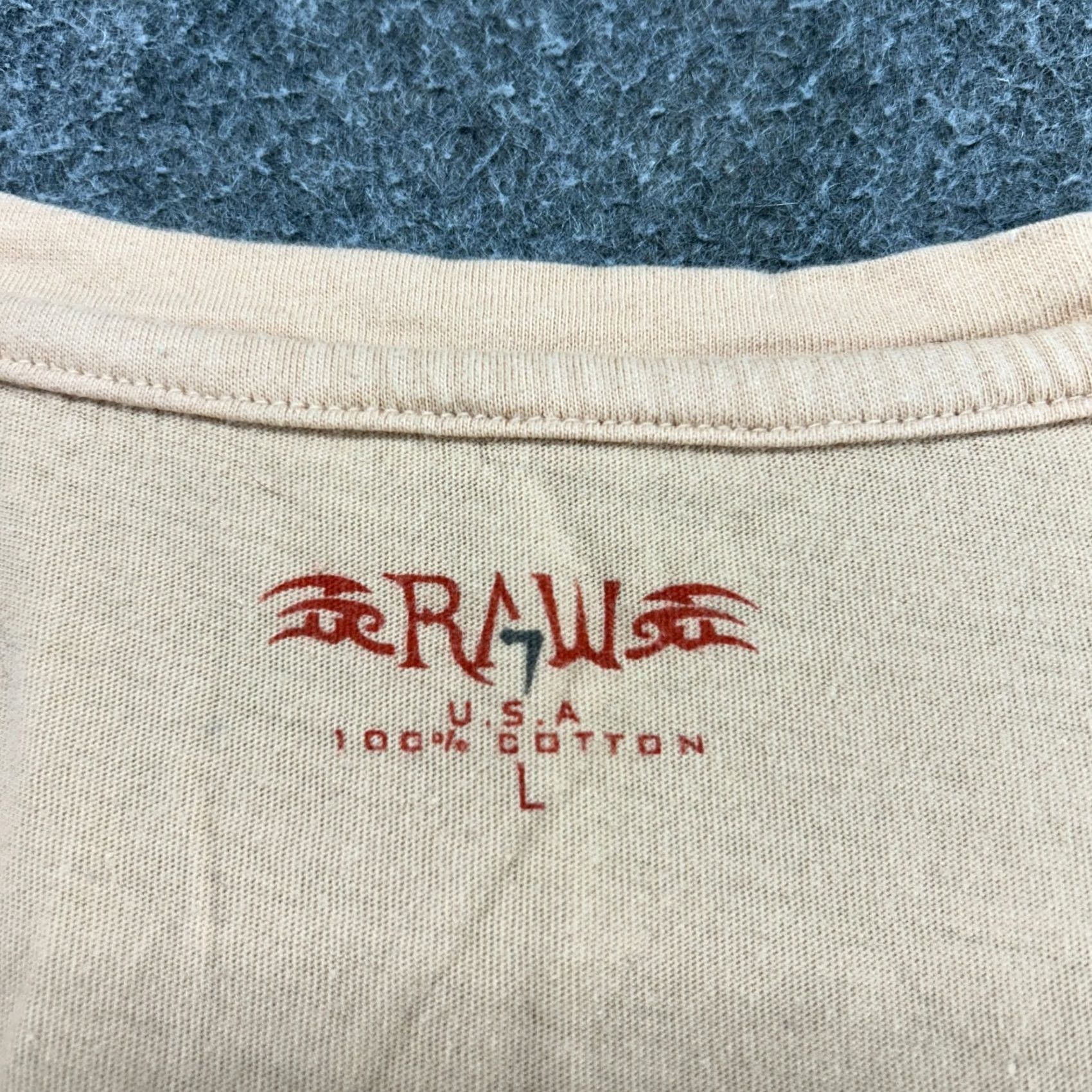 Vintage VINTAGE RAW 7 T-Shirt Womens L Beige Cotton Angels Motif Goth Emo Y2K Crew Neck Cap Sleeve Rhinestone Butterfly Slim Short Sleeve Basic Casual Size L / US 10 / IT 46 - 2 Thumbnail