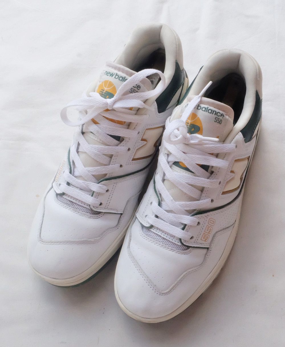 New Balance New Balance 550 White Nightwatch Green Size US 9 / EU 42 - 1 Thumbnail
