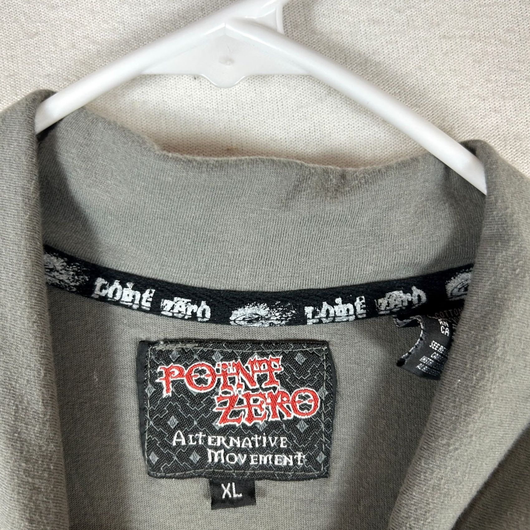 Point Zero Point Zero Polo Shirt Men's XL Gray Fleur De Lis Graphic Shirt Size US XL / EU 56 / 4 - 3 Thumbnail