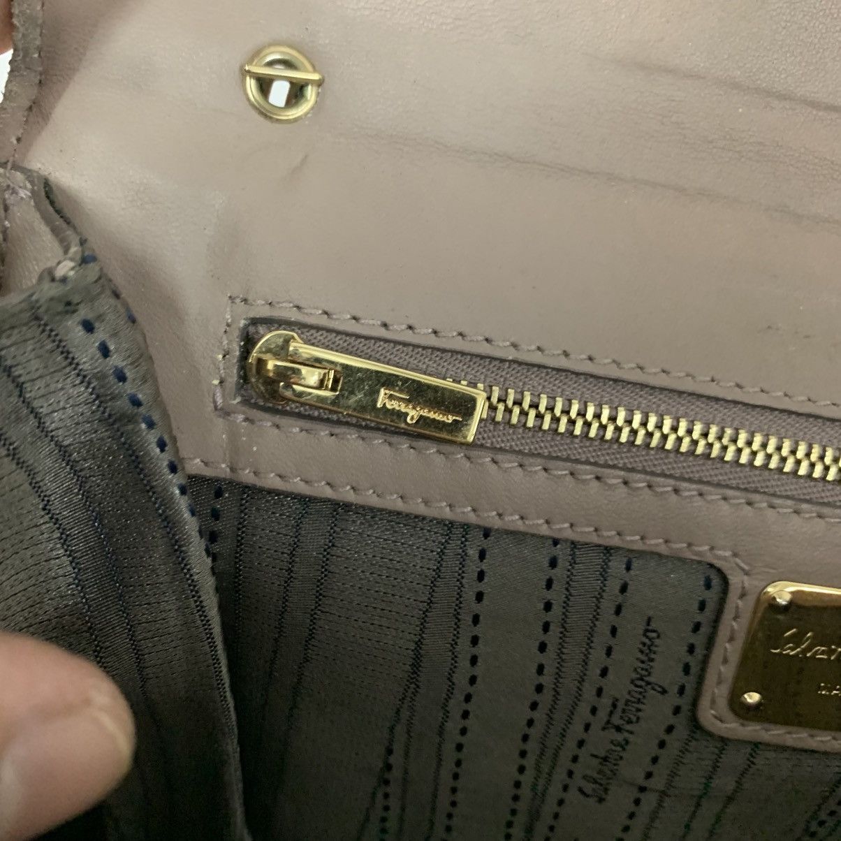 Salvatore Ferragamo Salvatore Ferragamo Chain Slingbag Size ONE SIZE - 12 Thumbnail