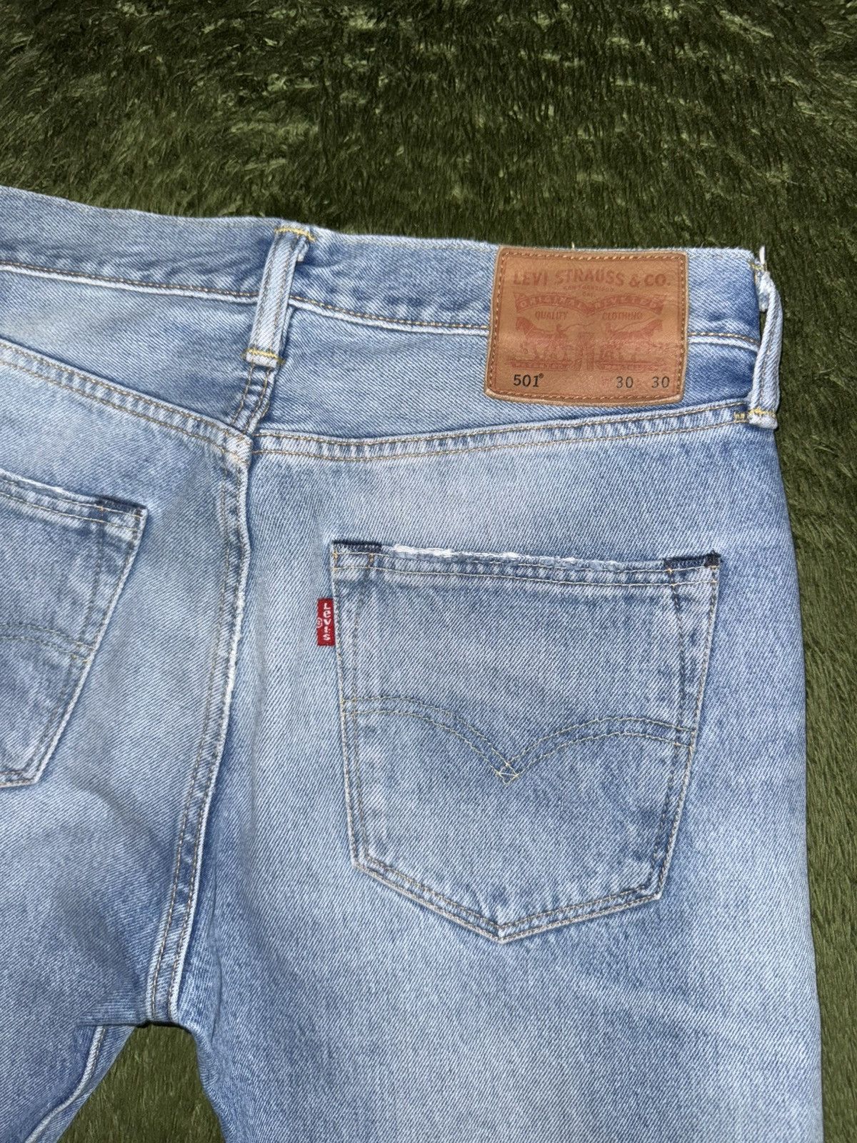 Levi's [W30/L30] Levi’s 501 Distressed Light Indigo Denim Pants Size US 30 / EU 46 - 9 Thumbnail