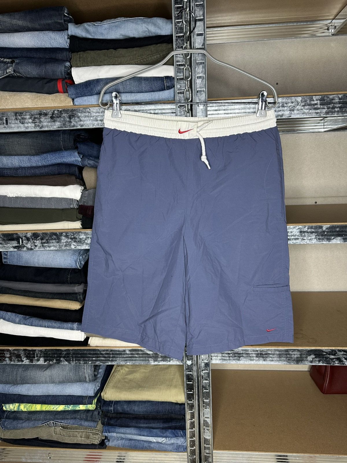 Nike Vintage Nike Shorts Men's Size S Y2K Embroidered Swoosh Size US 30 / EU 46 - 1 Thumbnail
