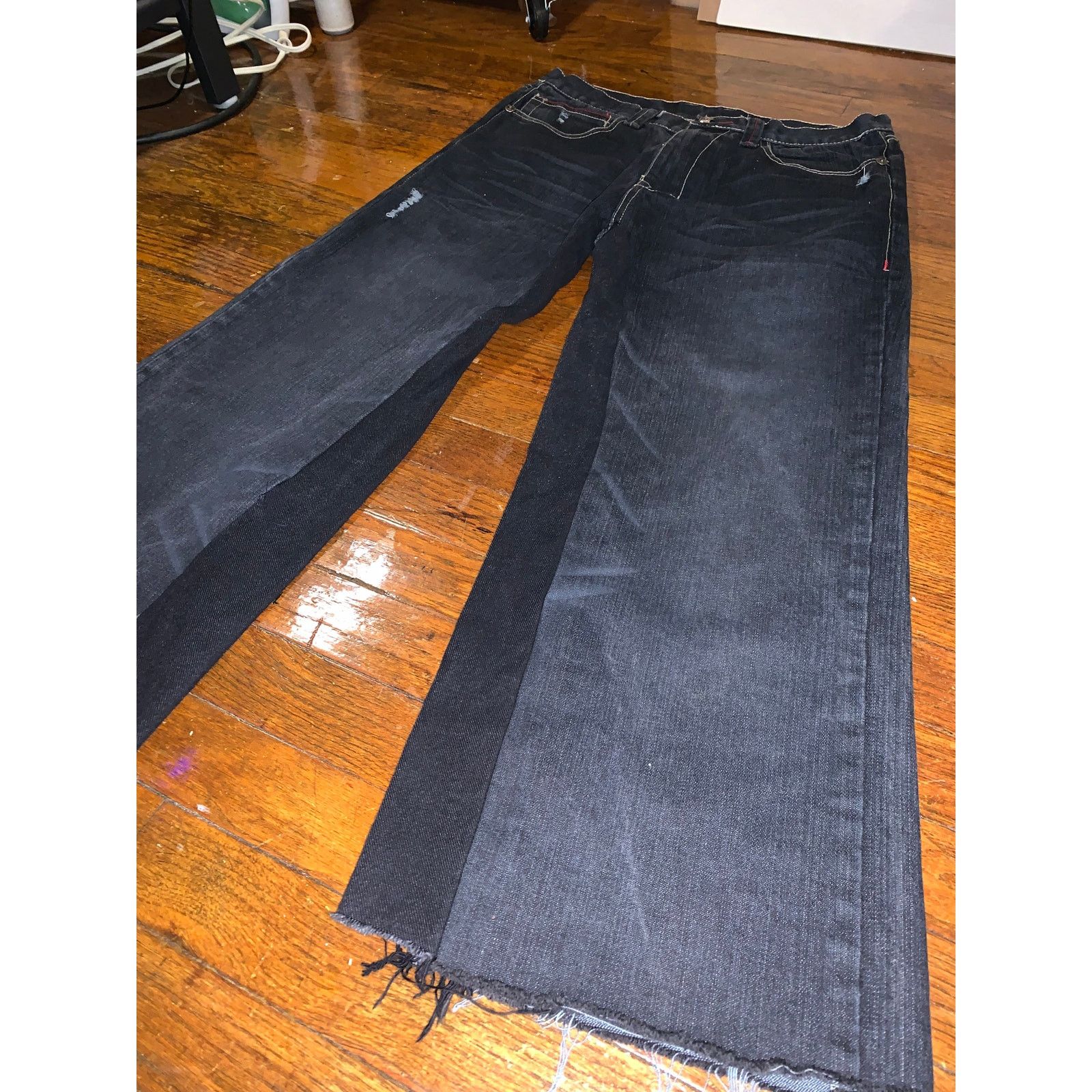 Monarchy Vintage Monarchy Distressed Jeans 34 Cropped Flare Size US 33 - 2 Thumbnail