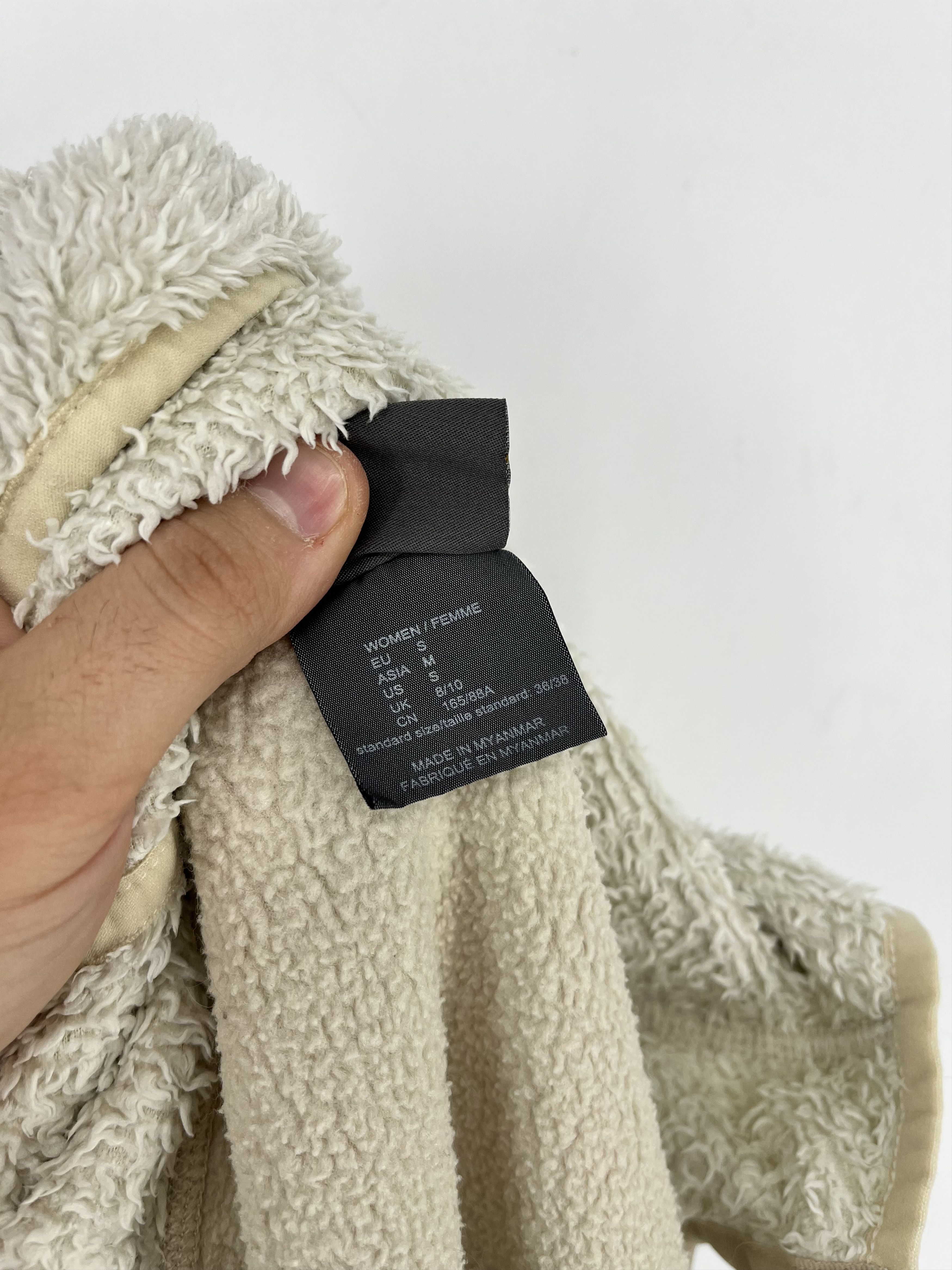 Jack Wolfskin × Vintage Vintage Jack Wolfskin Big Paw Teddy Fleece Zip Hoodie Size S / US 4 / IT 40 - 10 Thumbnail