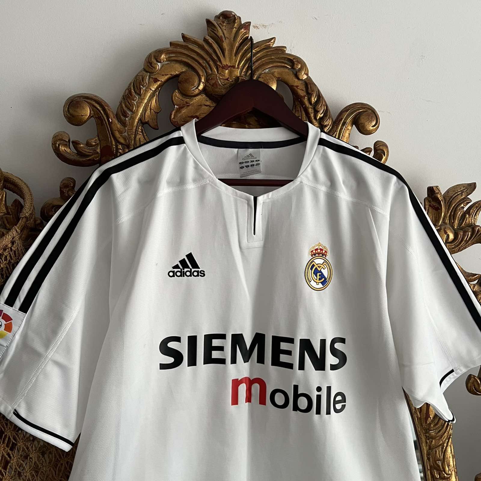 Adidas × Vintage Adidas Real Madrid Vintage #24 Beckham Soccer Jersey 2003 Size US L / EU 52-54 / 3 - 5 Thumbnail