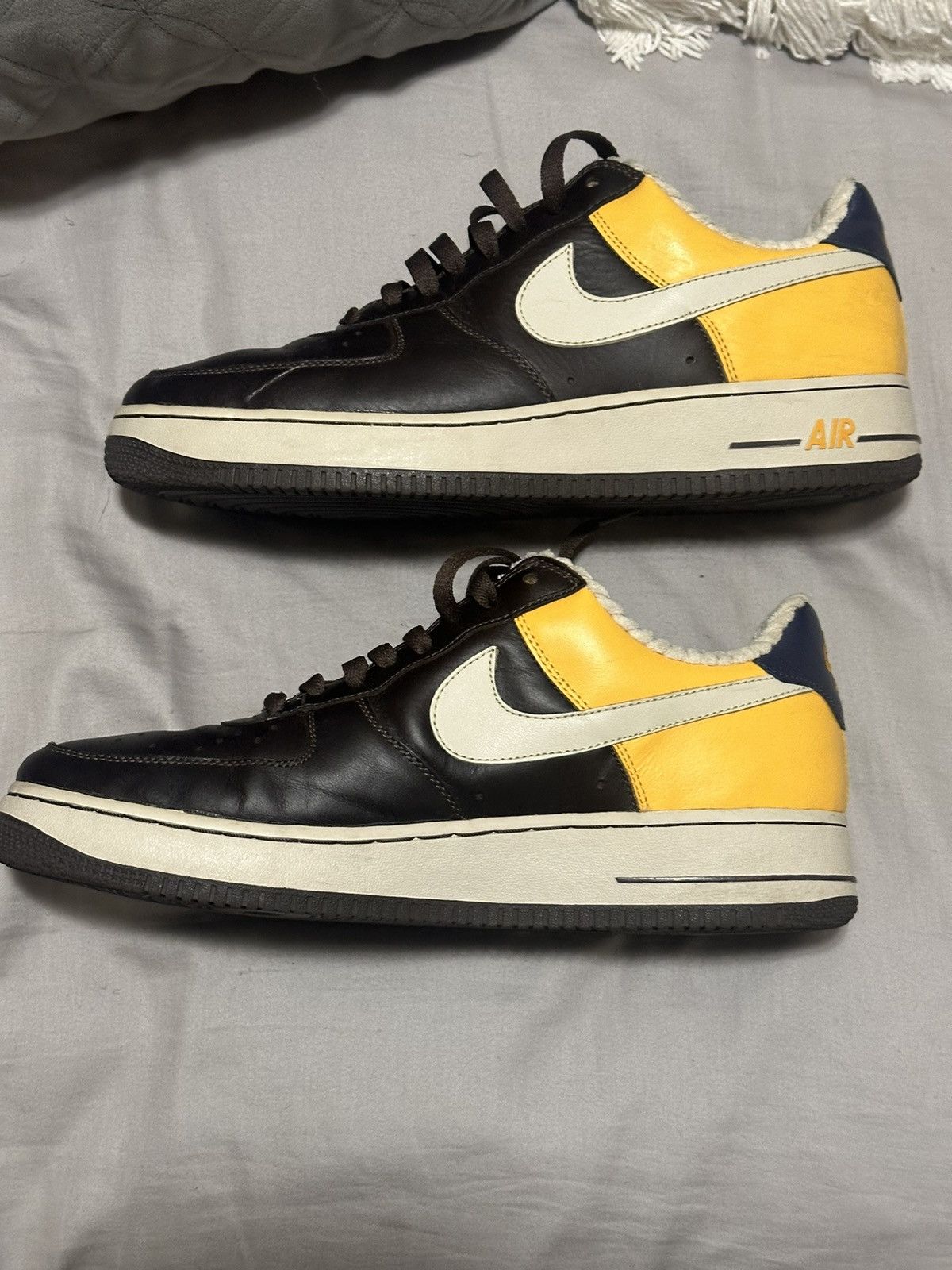 Nike Air Force 1 premium Size US 11 / EU 44 - 3 Thumbnail