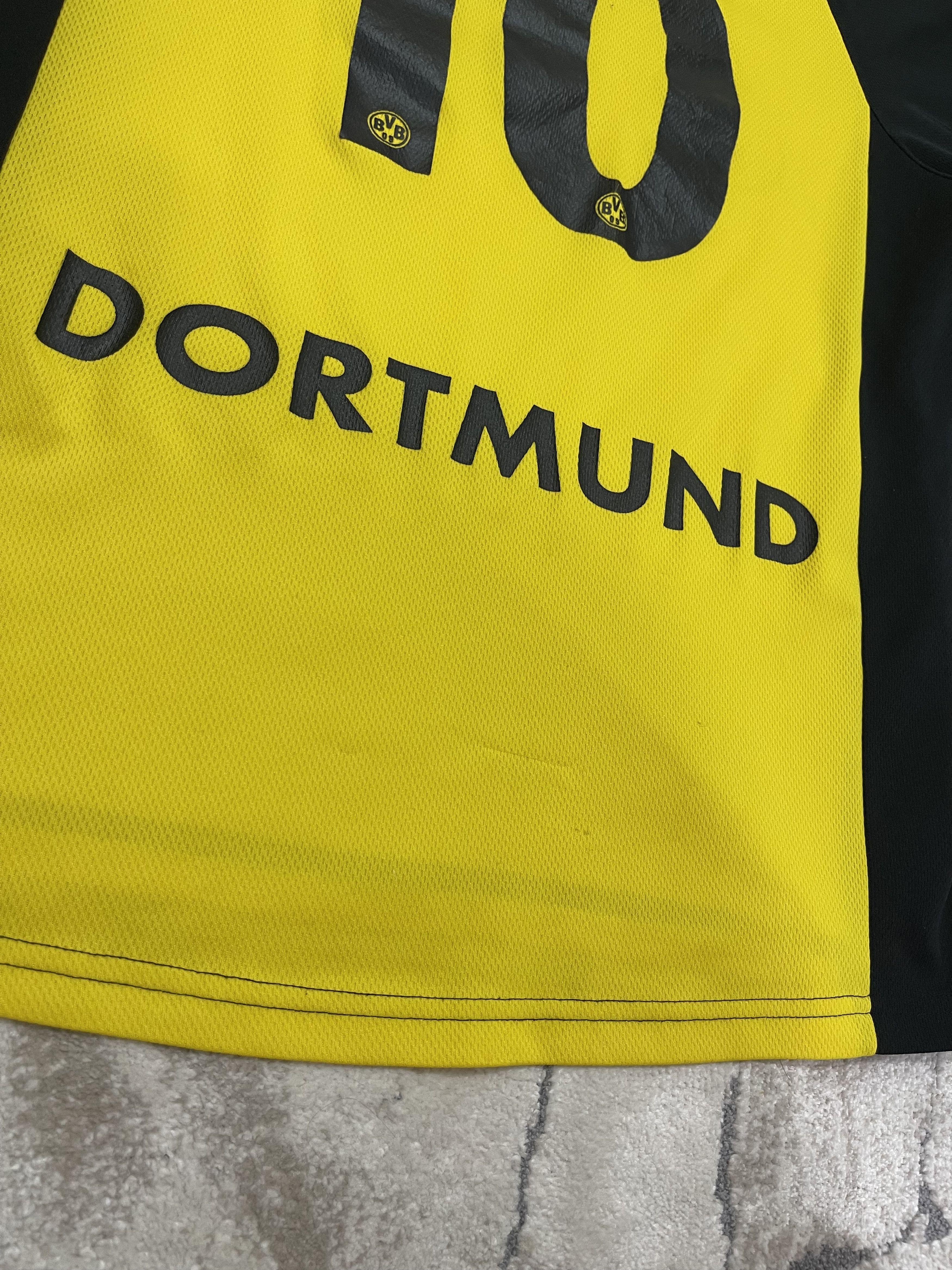 Other 2001-02 Borussia Dortmund Home Shirt Rosický #10 – S Size US S / EU 44-46 / 1 - 7 Thumbnail