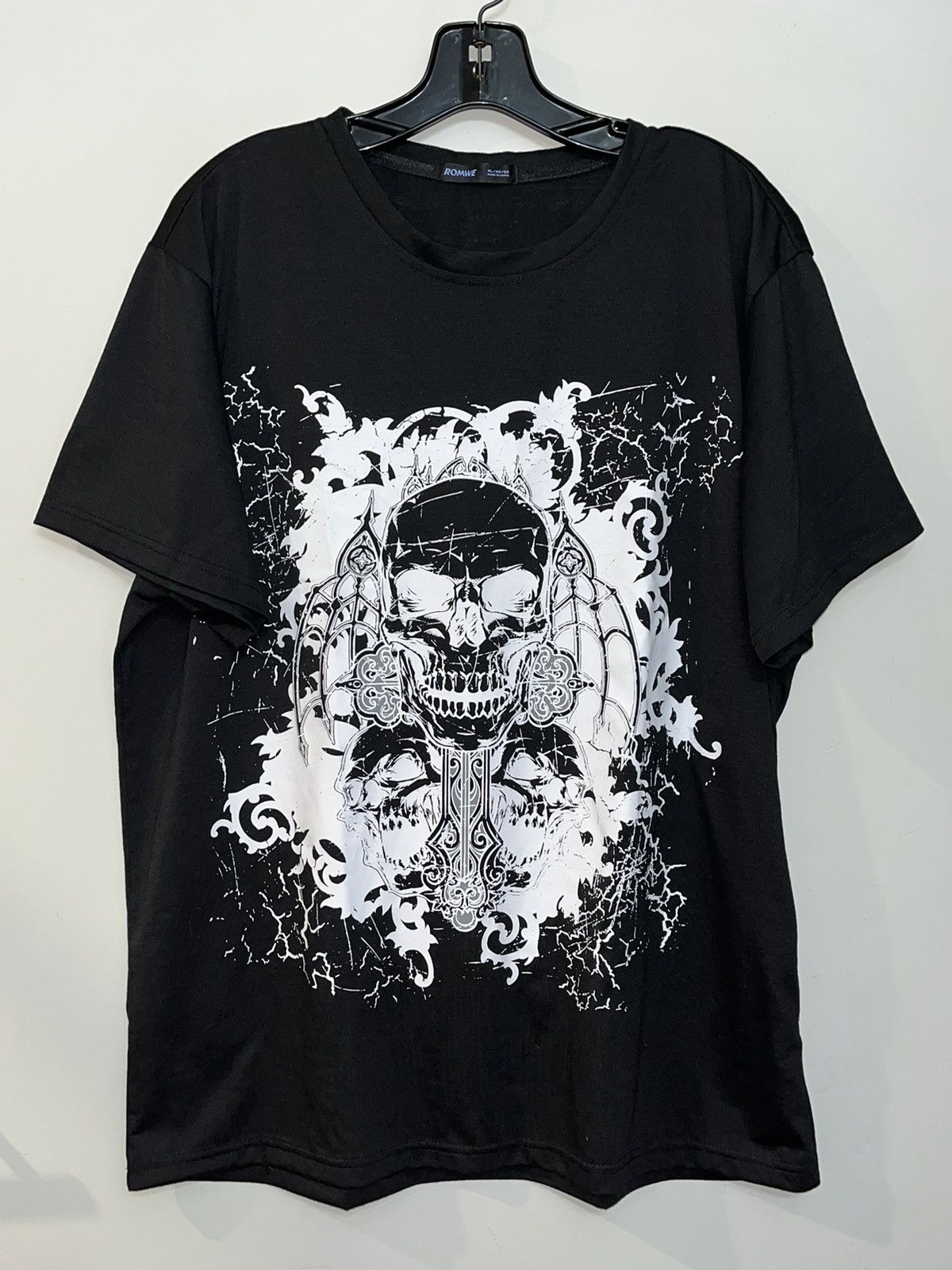 Skulls × Streetwear × Vintage Crazy Vintage Y2K Cyber Winged