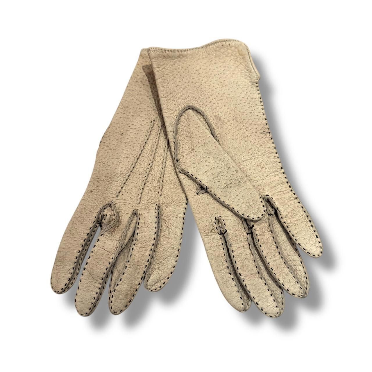 Designer Women's Vintage Tan Leather Gloves Size ONE SIZE - 1 Thumbnail