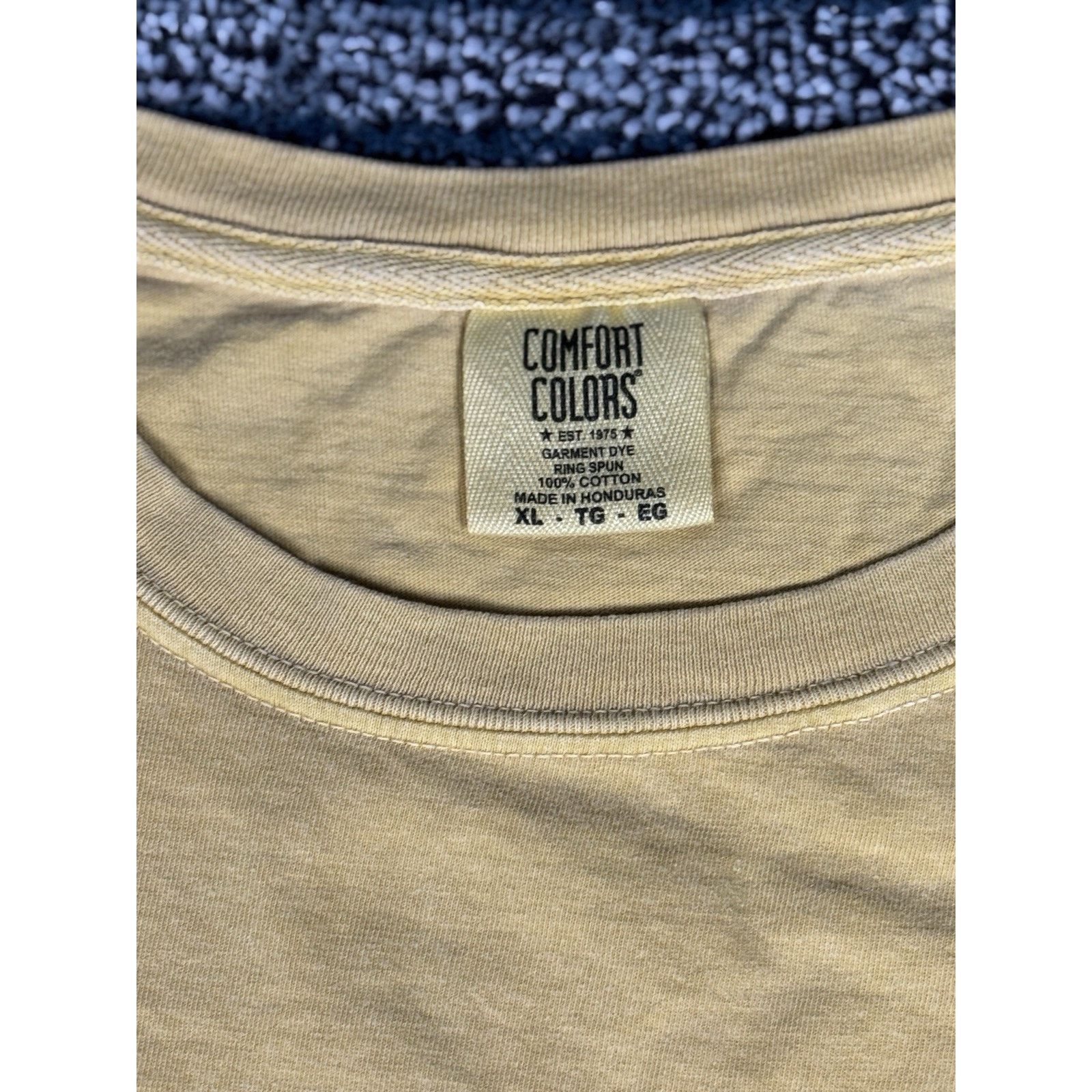 Gildan Smile Miles Yellow 100% Cotton Size XL Made In Honduras Size US XL / EU 56 / 4 - 4 Thumbnail