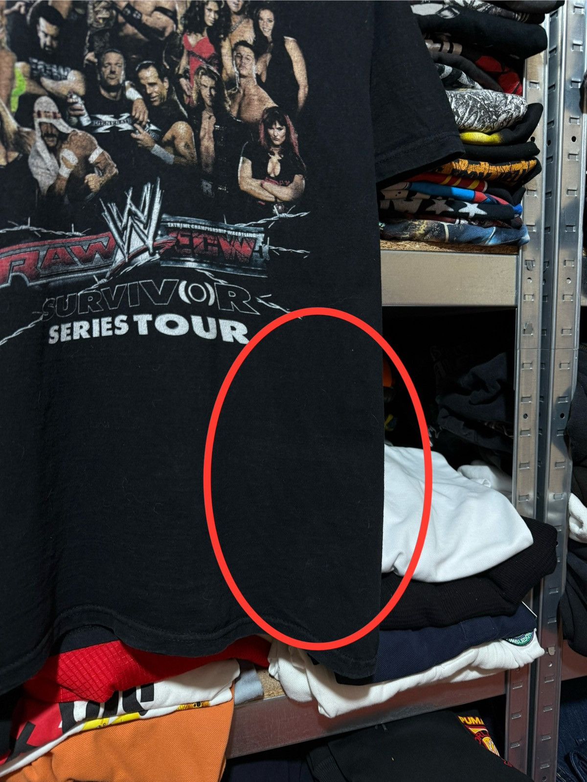 WWE Vintage WWE Raw Survivor Tour 2005 WWF Wrestling T-Shirt Y2K Size US S / EU 44-46 / 1 - 6 Thumbnail