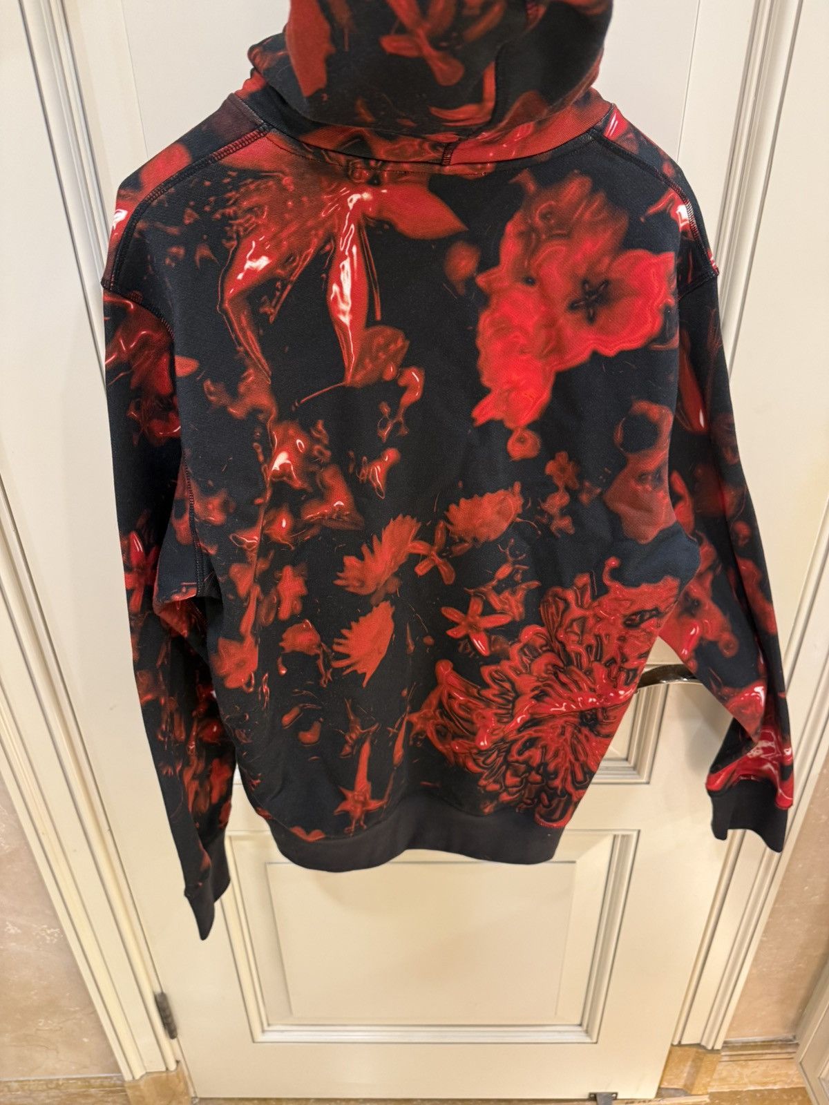 Alexander McQueen Floral print hoodie size M Size US M / EU 48-50 / 2 - 12 Thumbnail