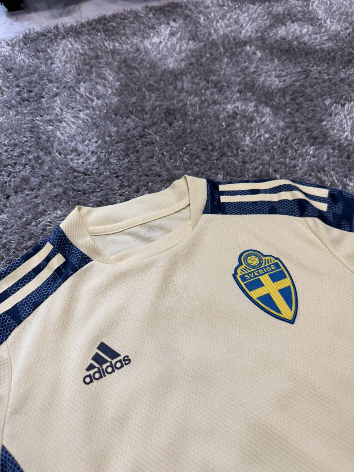 Adidas Adidas Sweden Jersey 2024 Size US XS / EU 42 / 0 - 2 Thumbnail