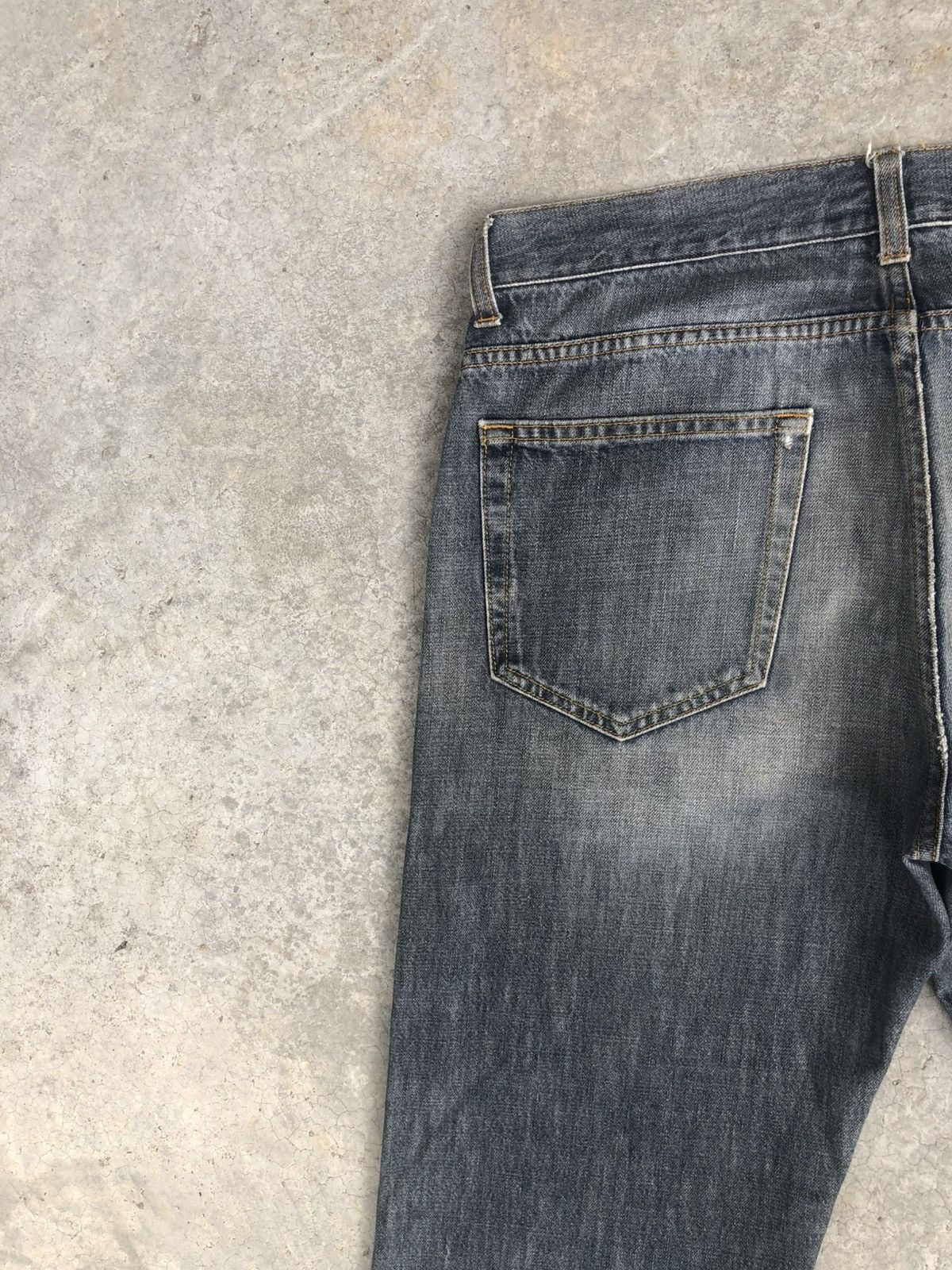Tom Ford Gucci Distressed Denim Size US 33 - 9 Thumbnail