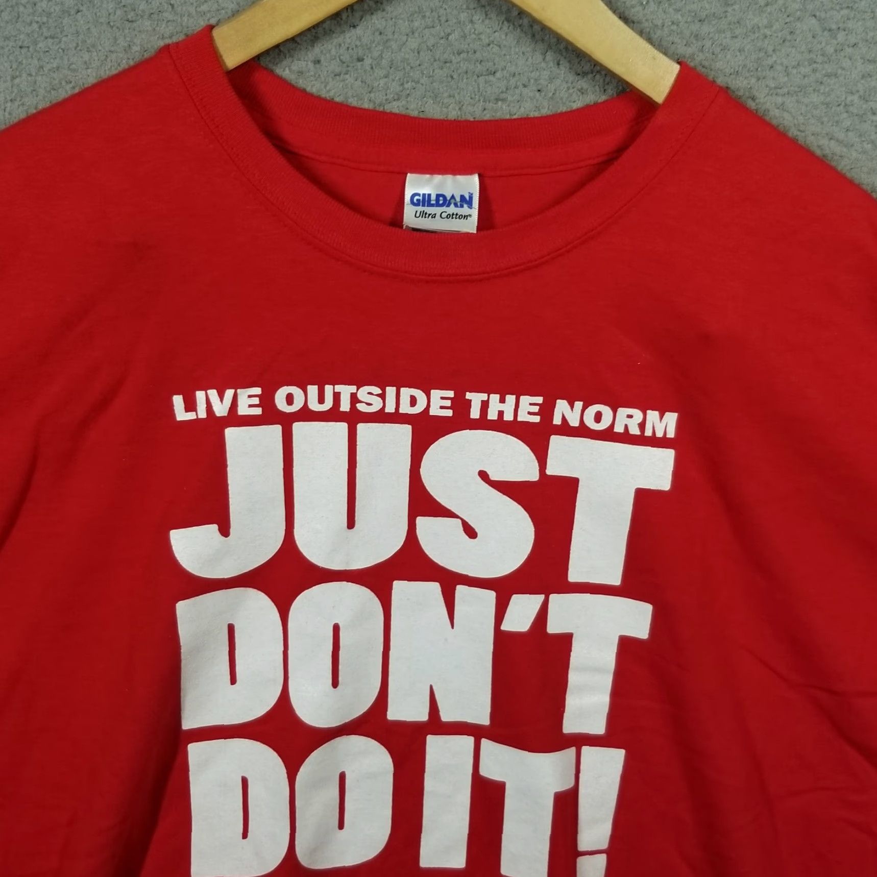 Just Don DARE T Shirt Men XL Red Drugs Alcohol And Violence - Double Sided Logo 2000s Hip Hop Classic Shirt Size US XL / EU 56 / 4 - 4 Thumbnail