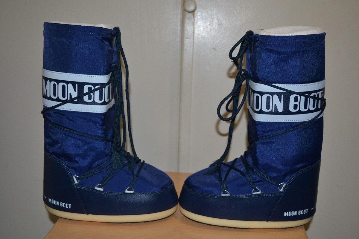 Moon Boot Blue Nylon Moon Boot Size US 7 / IT 37 - 2 Thumbnail