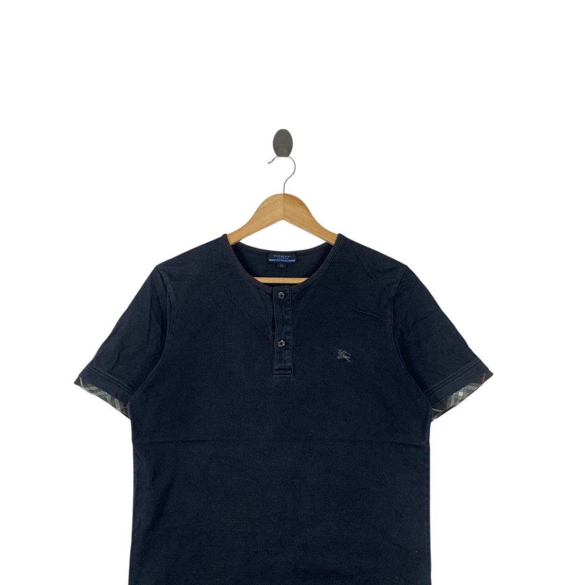 Burberry BURBERRY LONDON Blue Label Collection Nova Checks Tee Shirt Size M / US 6-8 / IT 42-44 - 2 Thumbnail