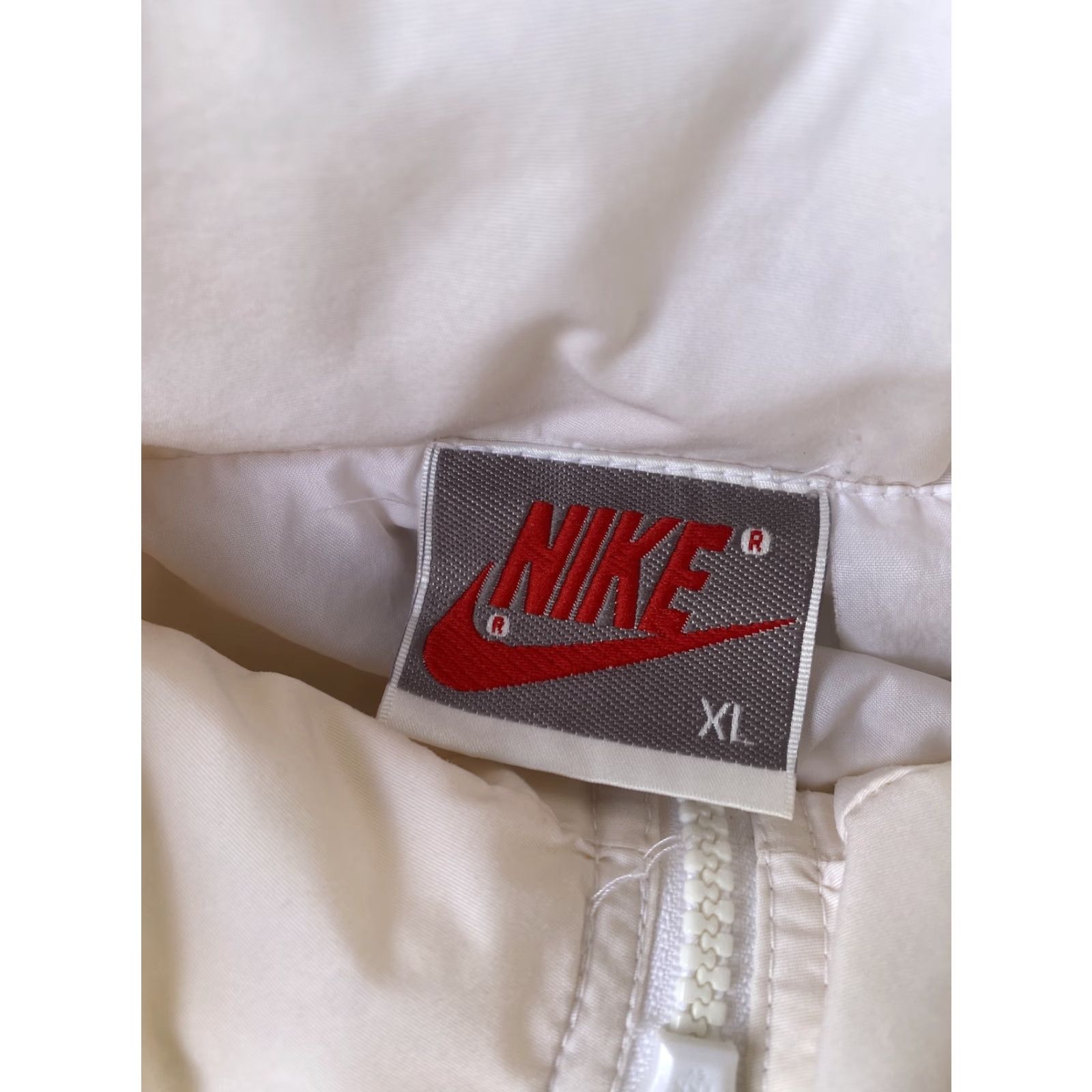 Nike VINTAGE Nike Sailing Windbreaker NYLON Hooded Jacket XL Mens White 80s 90s Size US XL / EU 56 / 4 - 2 Thumbnail