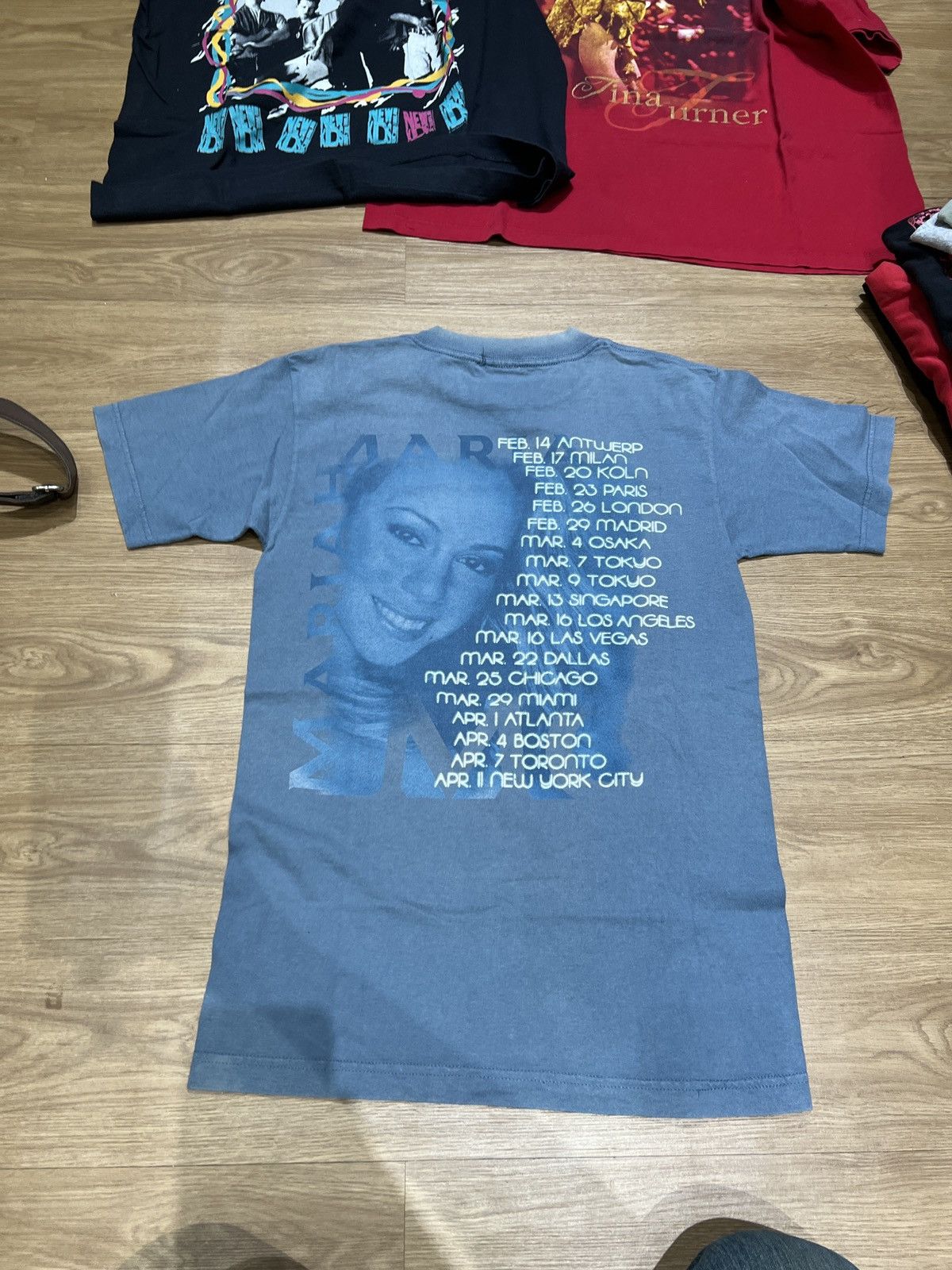 Band Tees Mariah Carey Tour 2000 Vintage Medium Giant Tag tee Size US M / EU 48-50 / 2 - 3 Thumbnail