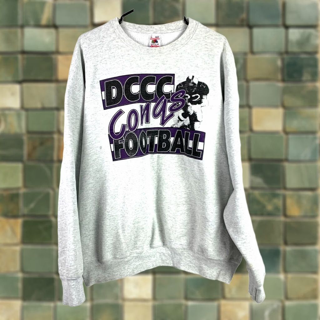 Fruit Of The Loom VINTAGE DCCC Conqs Football Gray Crew Sweatshirt 2XL Unisex Adults Nike? Size US XXL / EU 58 / 5 - 1 Thumbnail