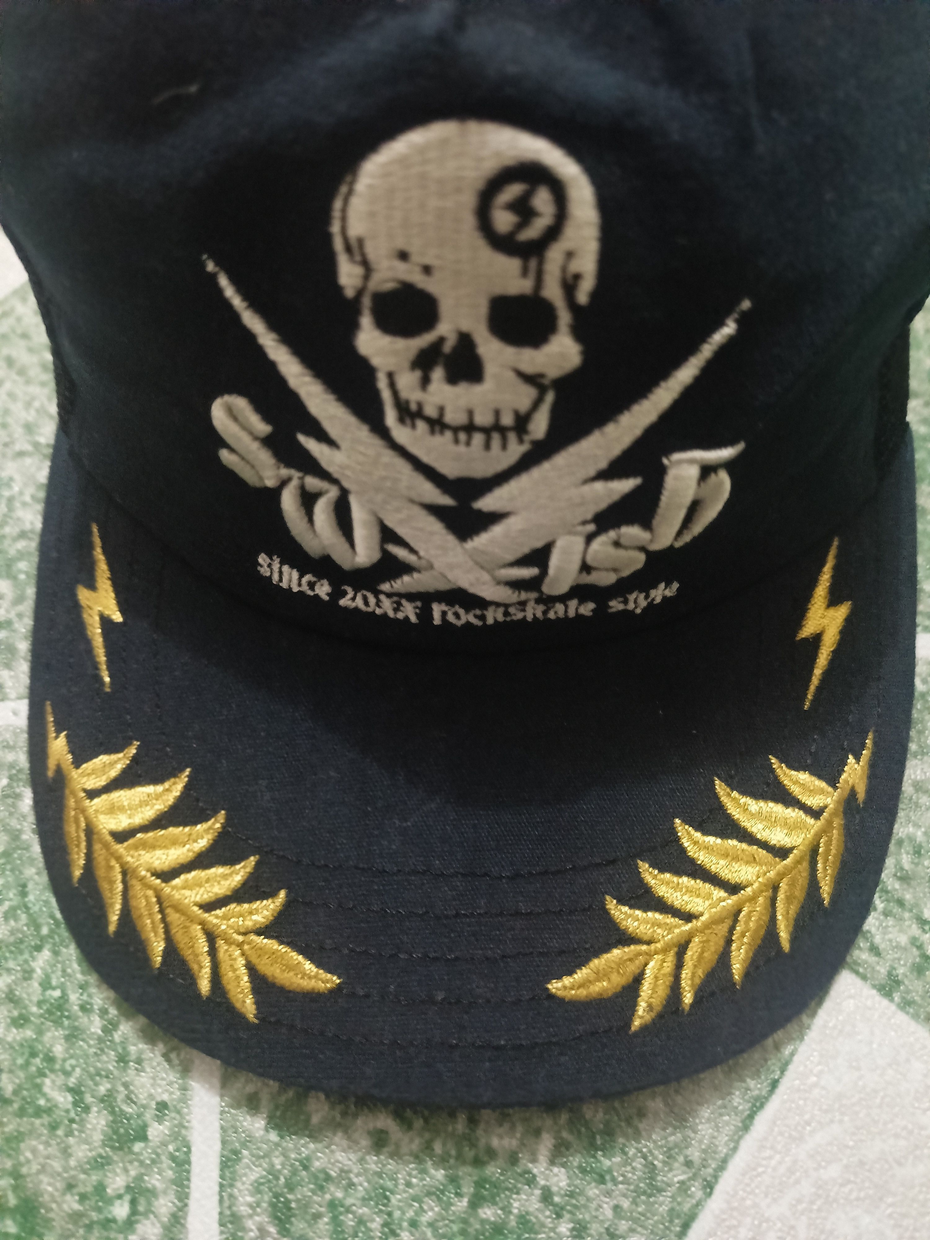 Japanese Brand Swish Trucker Cap Rockskate style Skull Design Embroidery Size ONE SIZE - 2 Thumbnail