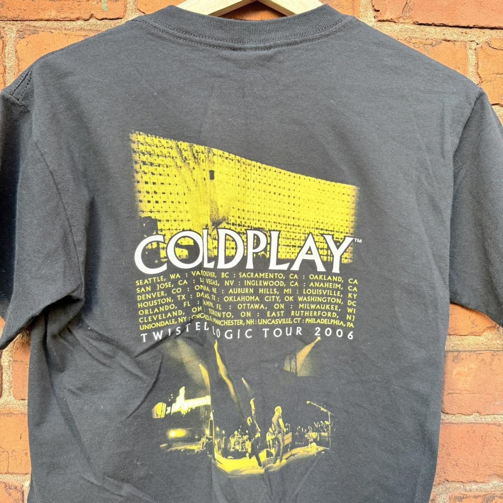 Gildan Vintage Coldplay twisted logic tour t shirt 2006 S Size US S / EU 44-46 / 1 - 3 Thumbnail