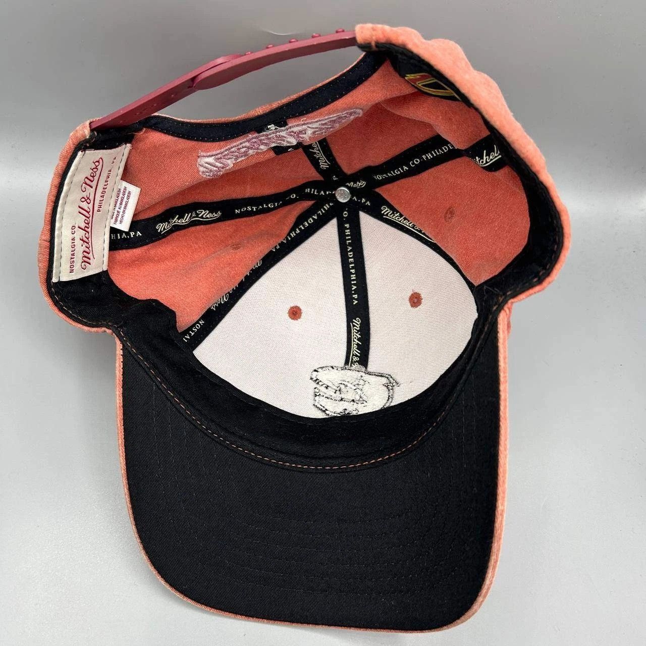 Mitchell & Ness Cleveland Cavaliers Hat Men Embroidered Snap Back Cap Cotton Size ONE SIZE - 4 Thumbnail