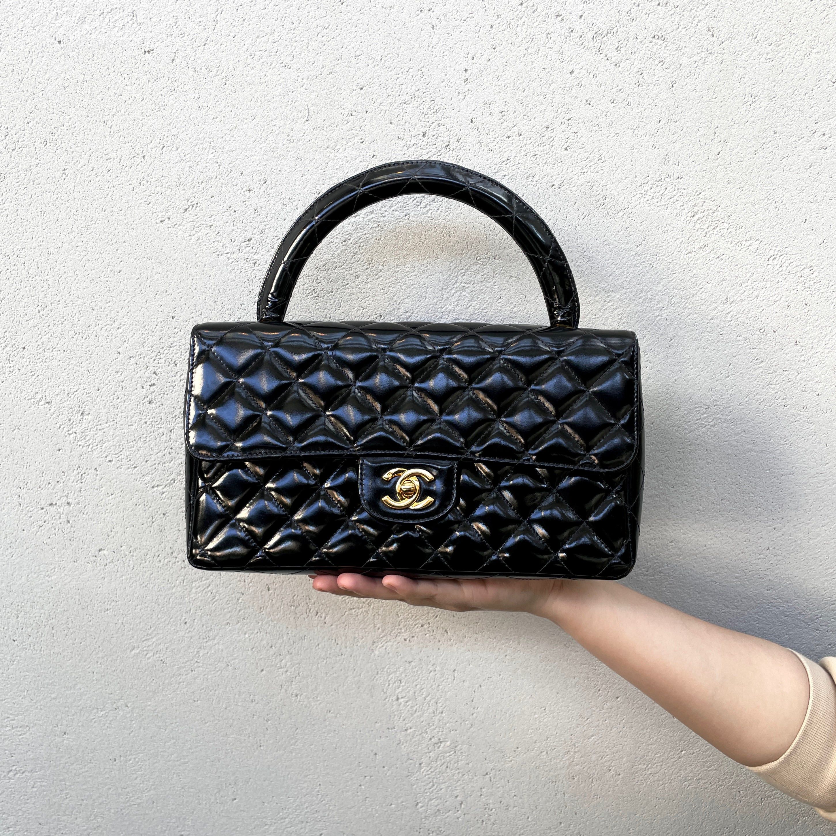 Chanel Chanel Enamel Matelasse Coco Mark Turnlock Handbag Size ONE SIZE - 1 Thumbnail