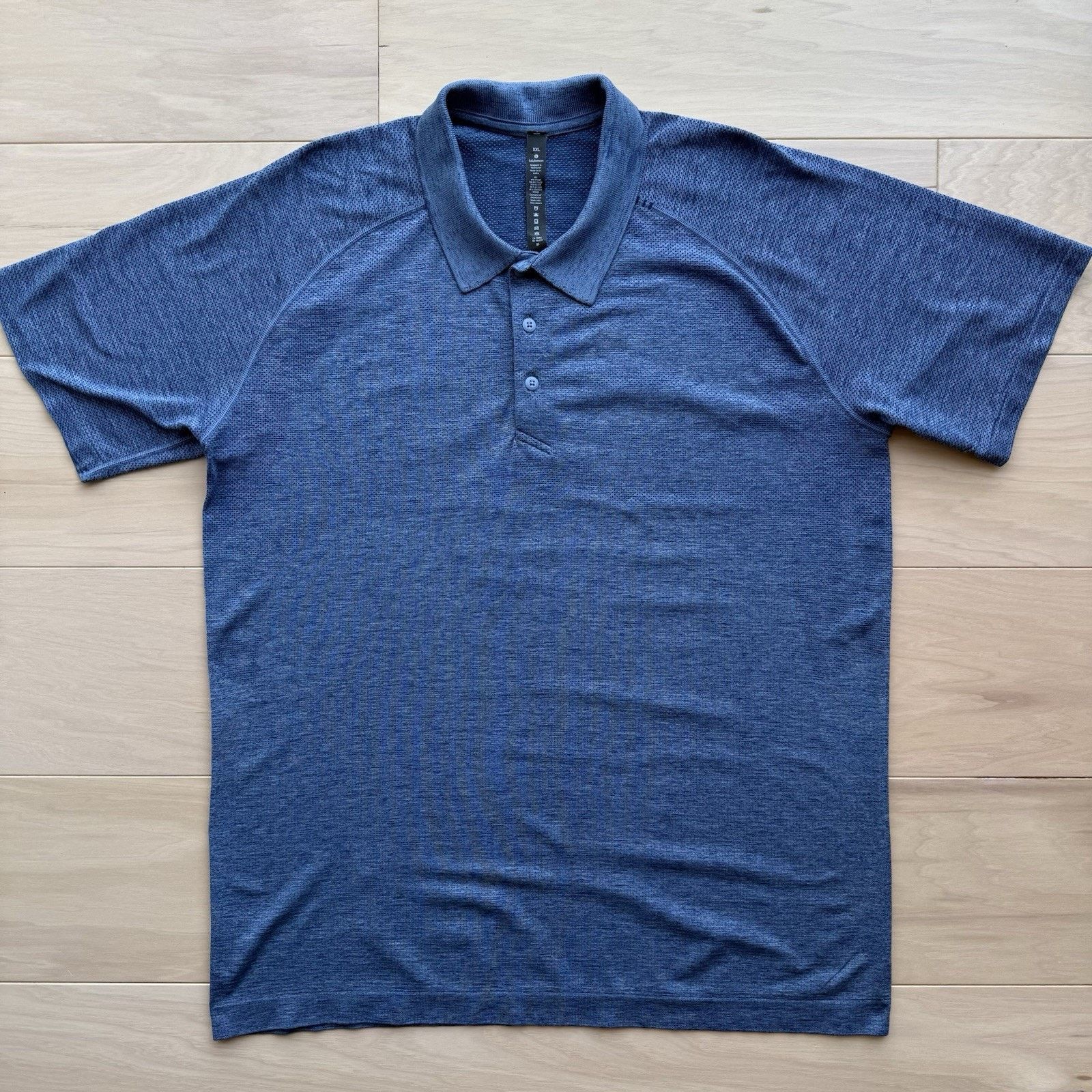 Lululemon Lululemon Polo Shirt 2XL Short Sleeve Metal Vent Sportswear Size US XXL / EU 58 / 5 - 2 Thumbnail