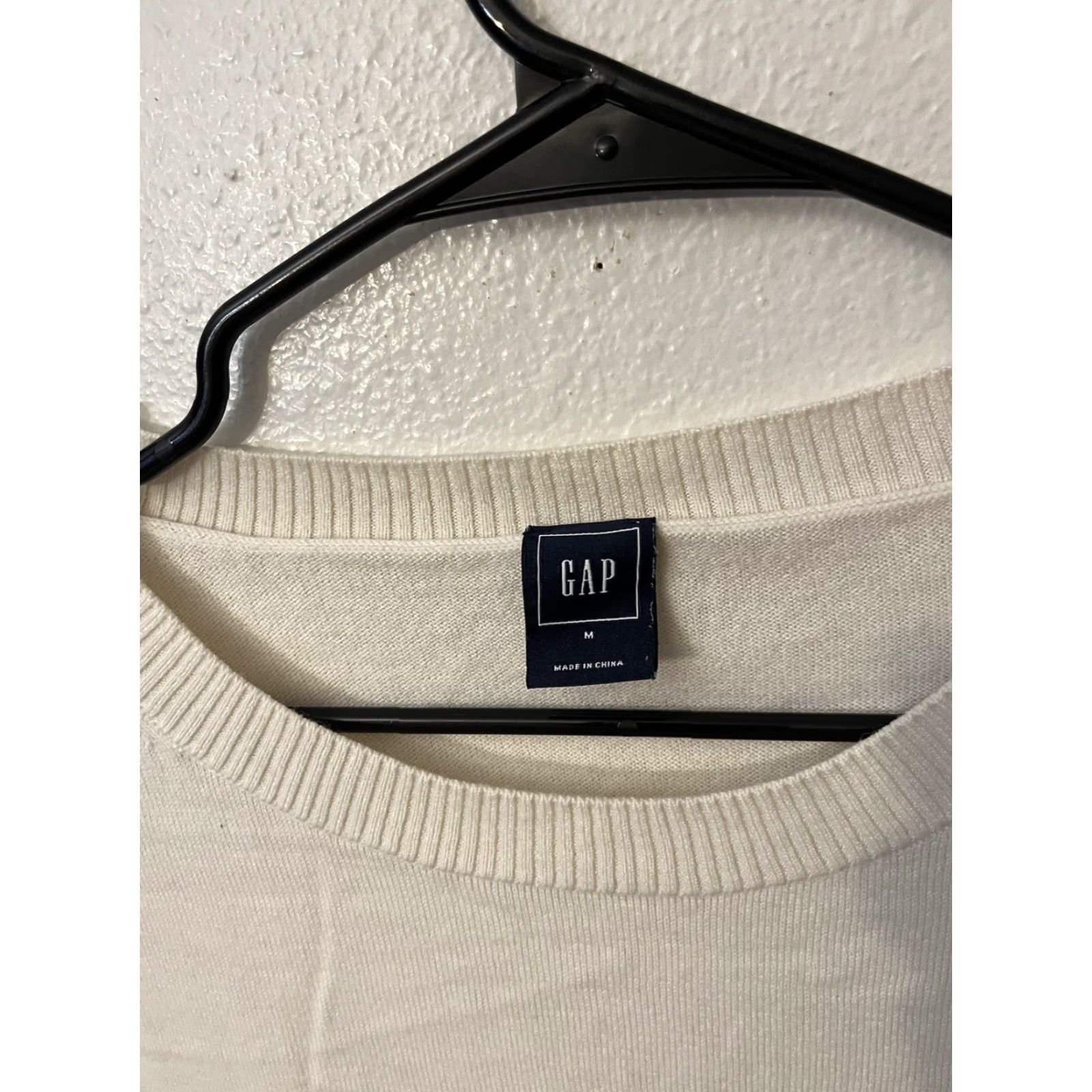 Gap VINTAGE Gap Sweater Women Solid Round Neck Long Sleeve Size M Ivory Basic Oversized Fall Women Size M / US 6-8 / IT 42-44 - 2 Thumbnail