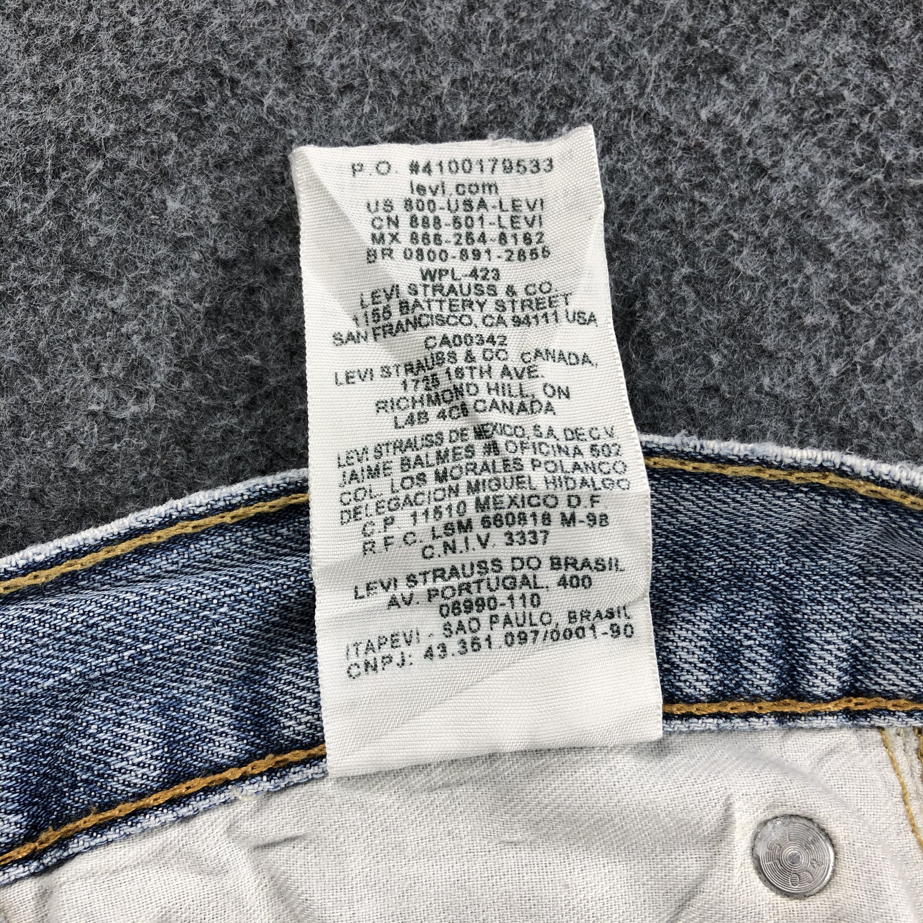 Levi's Vintage Levis 569 Jeans Faded blue Denim KJ551 Size US 34 / EU 50 - 12 Thumbnail