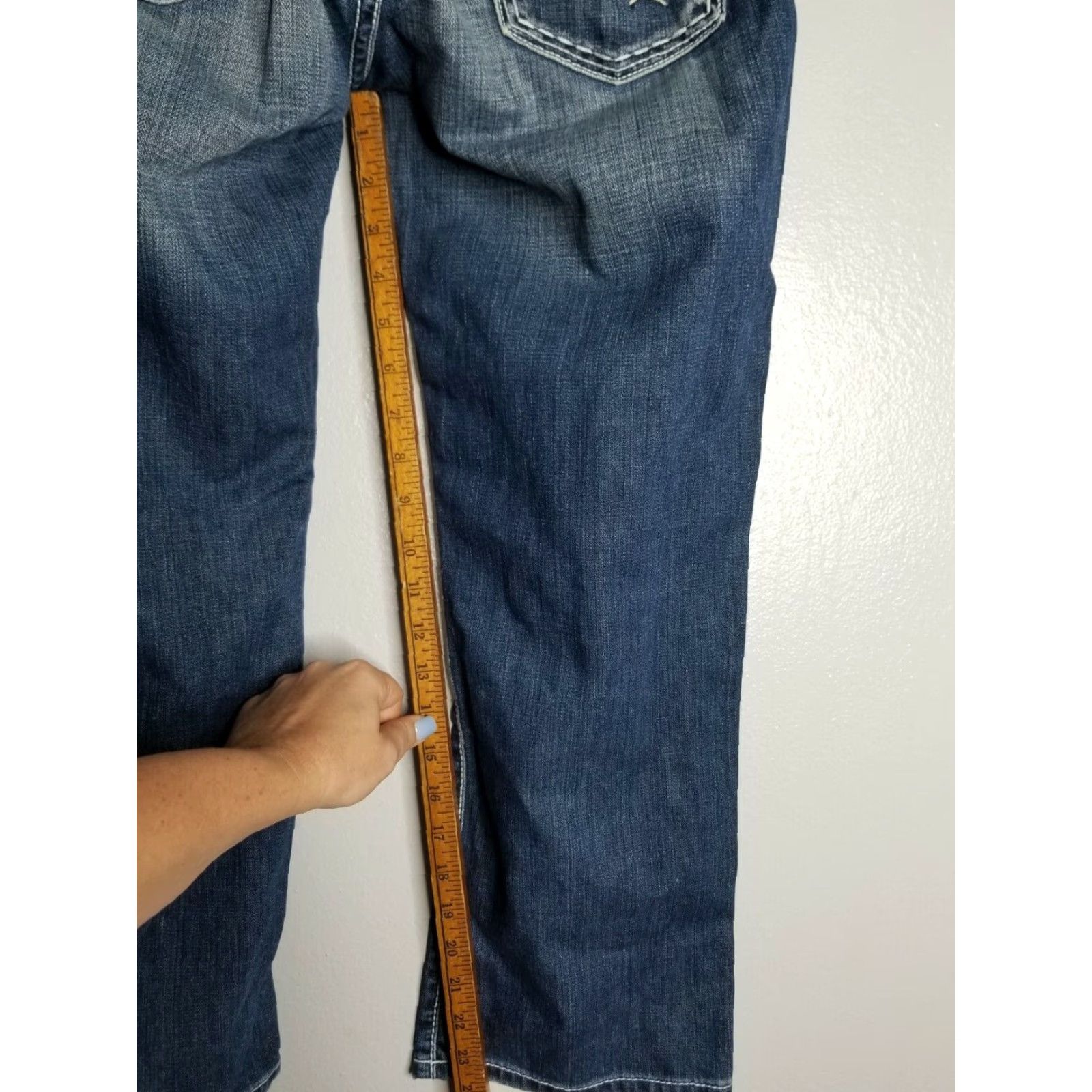 Vintage BKE Stella Cropped Jeans Distressed Medium Wash Women Size 27X24 Jeans Women Cropped Distressed Medium Wash 27 X 24 Size 27" / US 4 / IT 40 - 3 Thumbnail