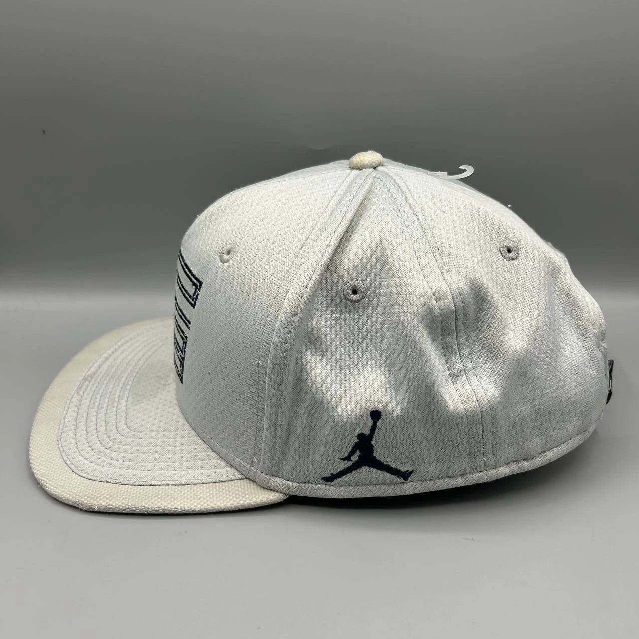 Jordan Brand Air Jordan 11 Hat Men Gray Embroidered Jumpman Snap Back Cap Size ONE SIZE - 5 Thumbnail