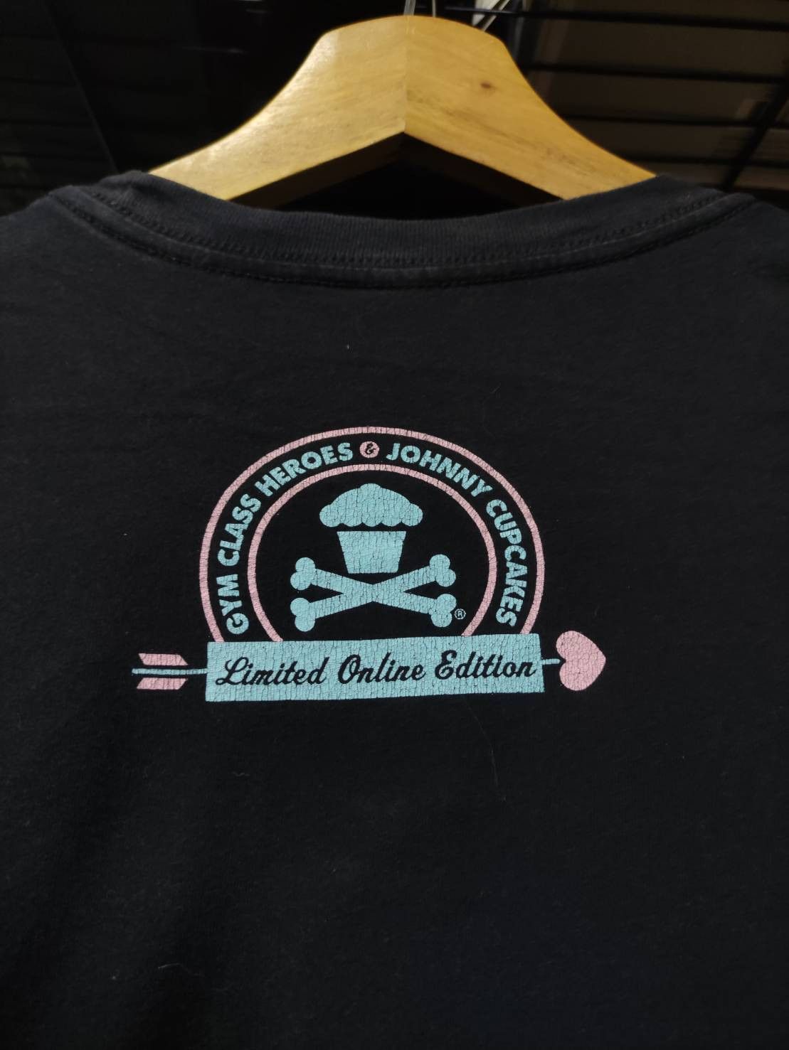 Johnny Cupcakes Johnny Cupcakes x Gym Class Heroes Limited Edition T-Shirt Size US XL / EU 56 / 4 - 9 Thumbnail